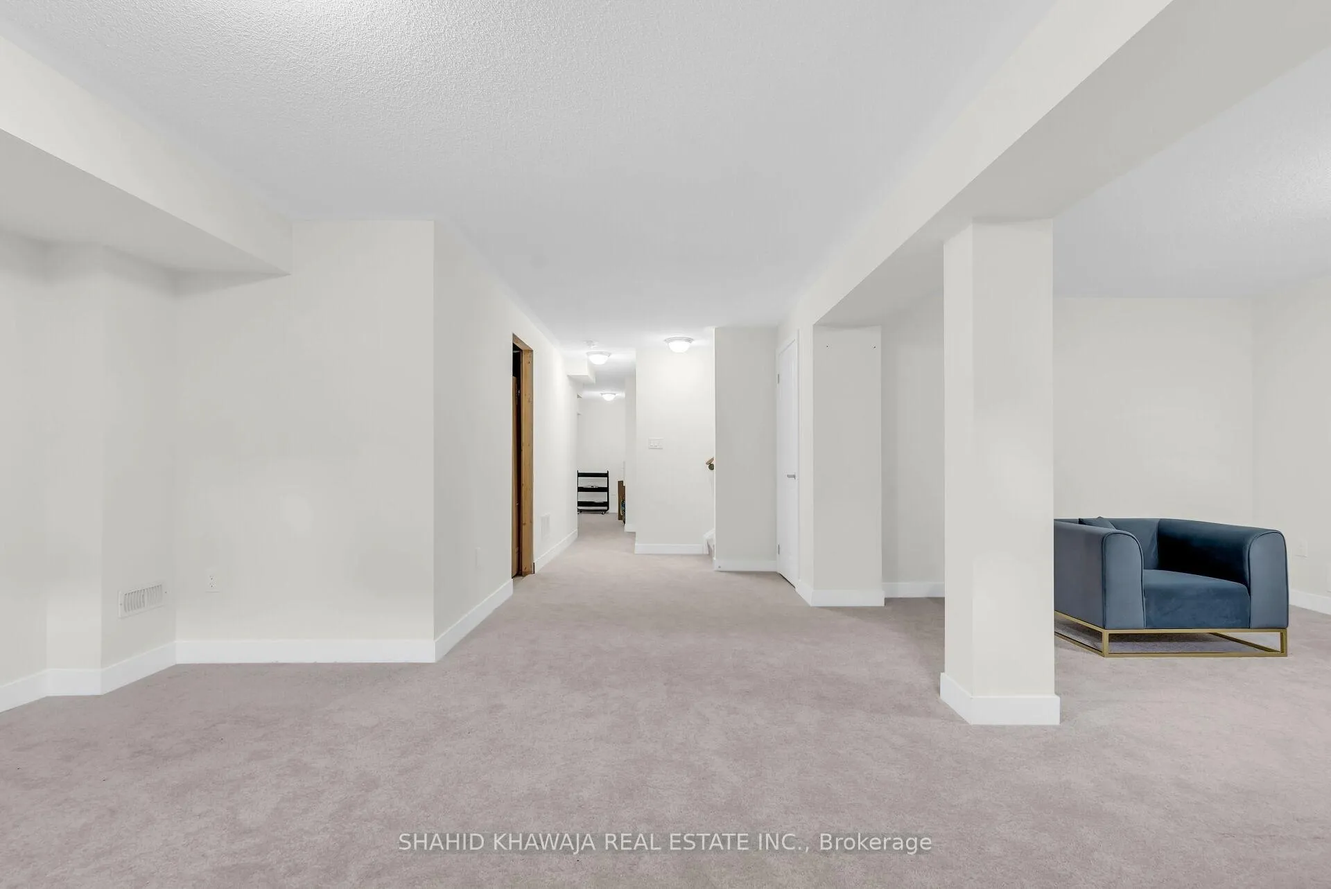 Photo 37 of 641 Leatherleaf Landing, Milton, Cobban — HOMEH