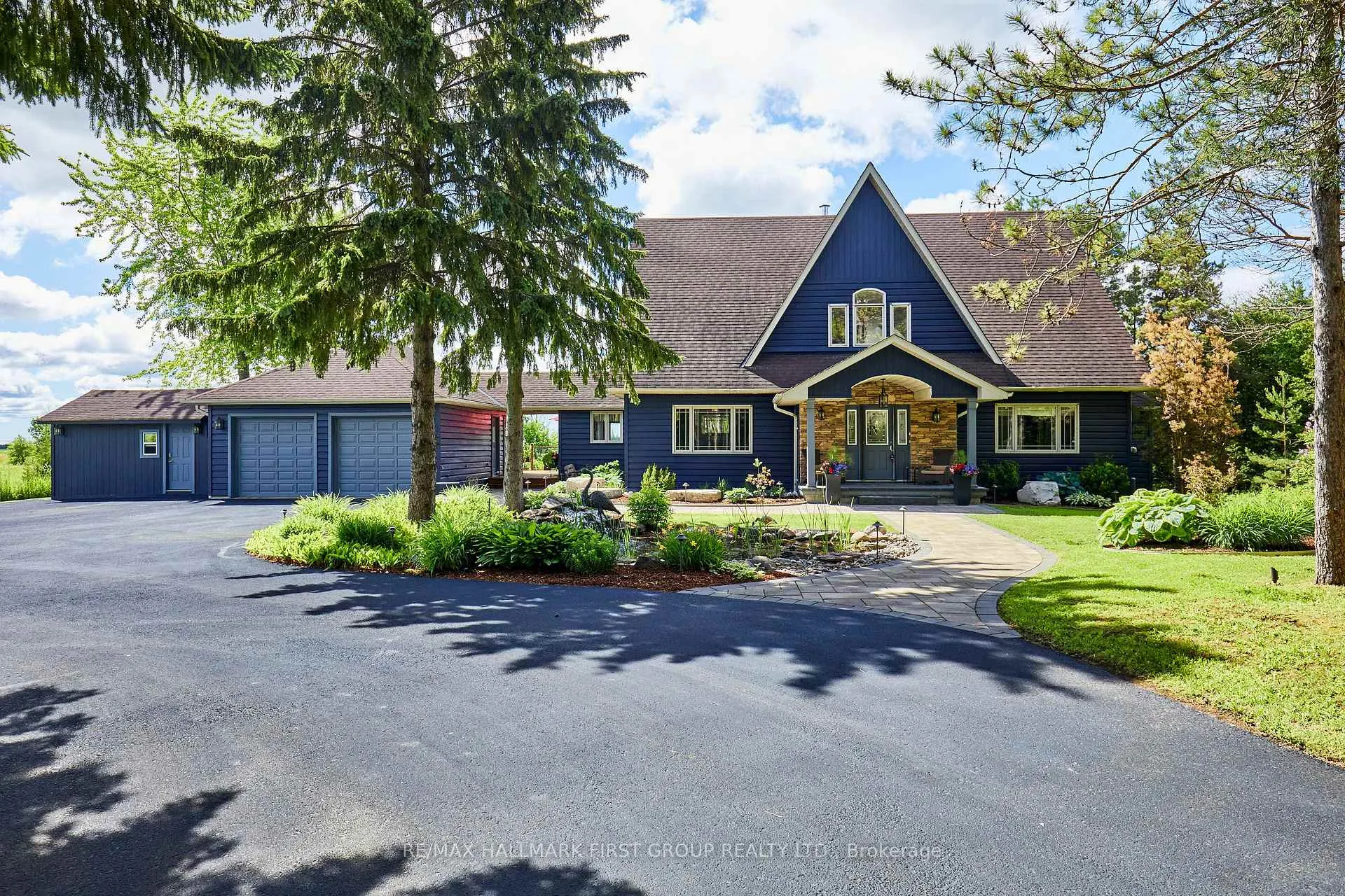 Photo 2 of 7475 Garrard Road, Whitby, Rural Whitby — HOMEH