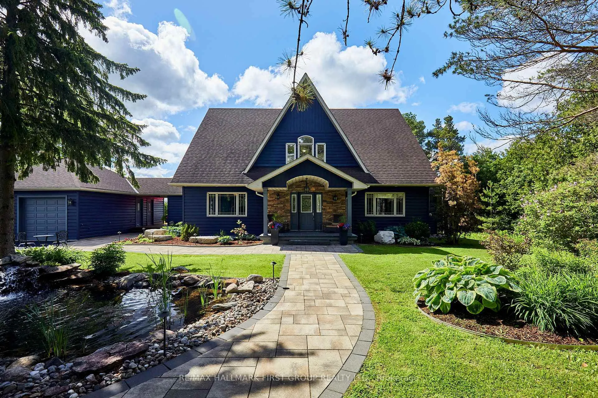 Photo 4 of 7475 Garrard Road, Whitby, Rural Whitby — HOMEH