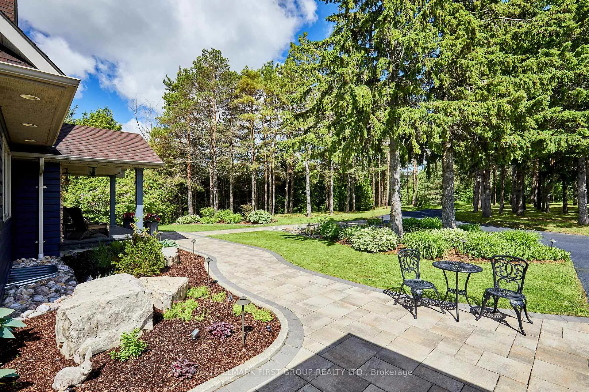 Photo 7 of 7475 Garrard Road, Whitby, Rural Whitby — HOMEH