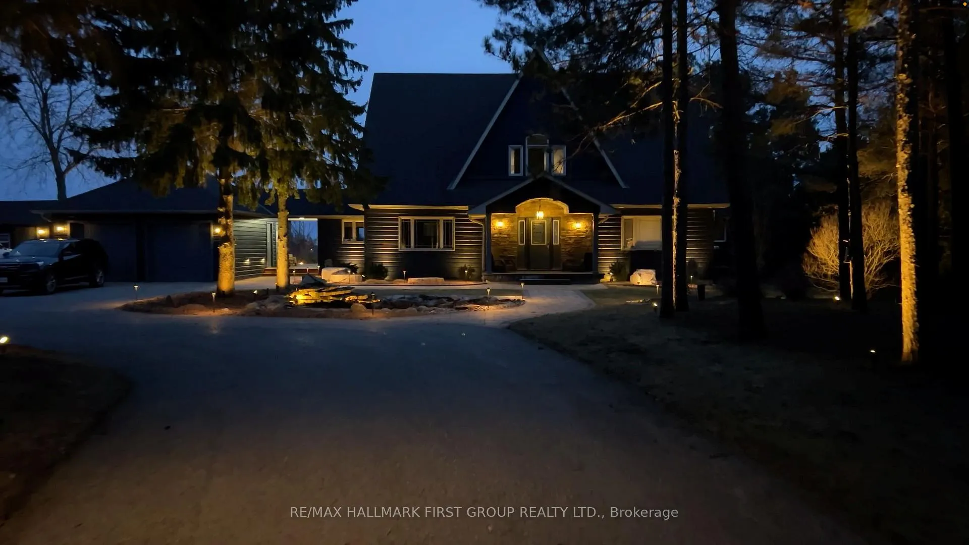 Photo 10 of 7475 Garrard Road, Whitby, Rural Whitby — HOMEH