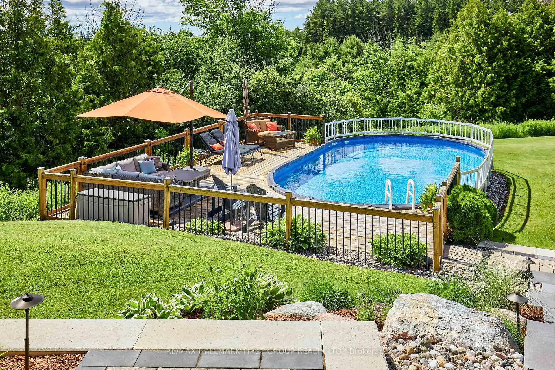 Photo 16 of 7475 Garrard Road, Whitby, Rural Whitby — HOMEH