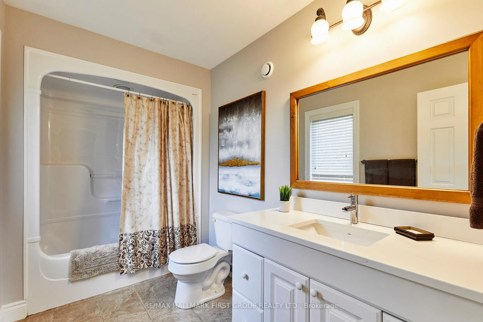 Photo 37 of 7475 Garrard Road, Whitby, Rural Whitby — HOMEH