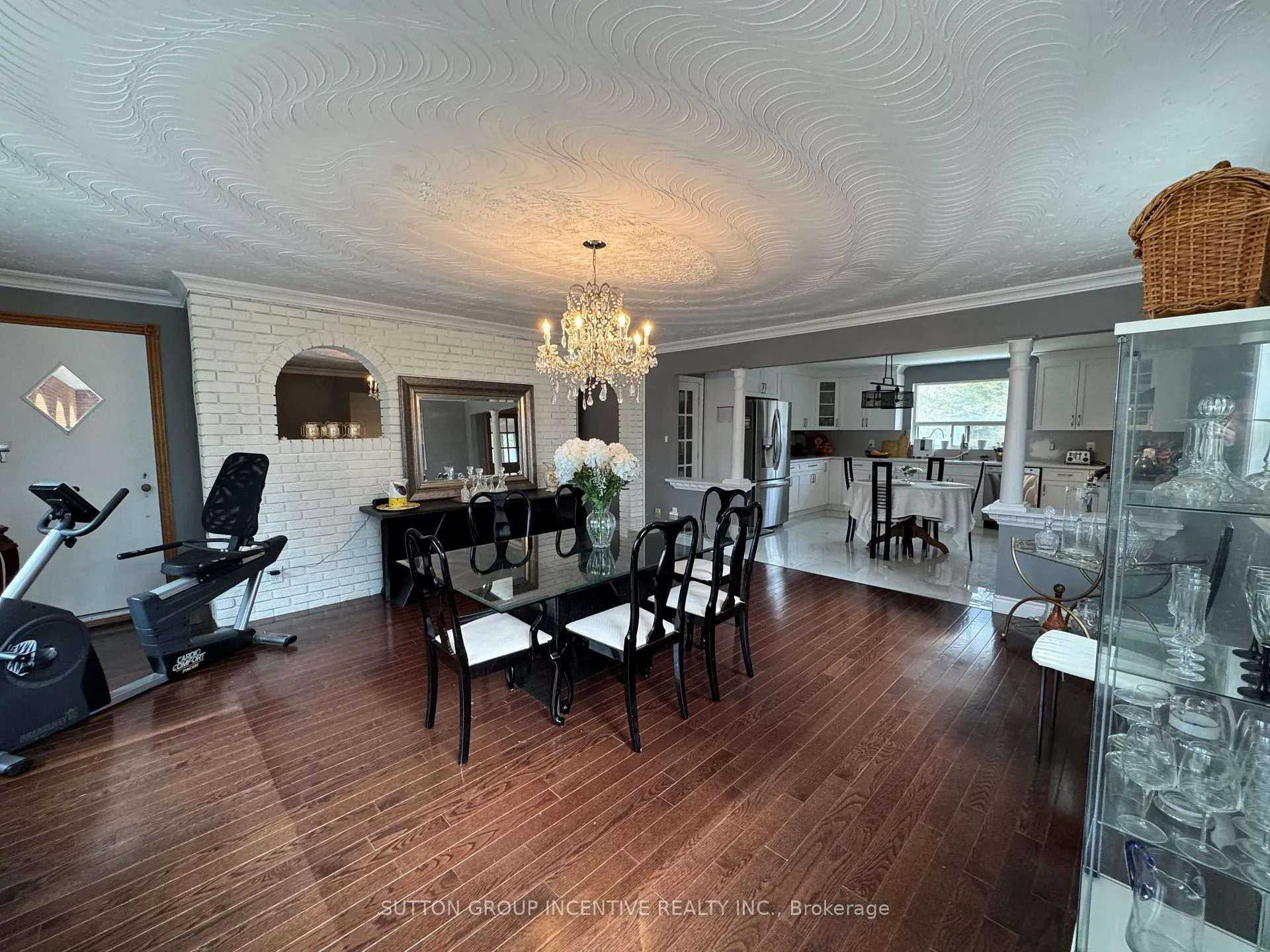 Photo 14 of 10 Celestine Court, Tiny, Rural Tiny — HOMEH