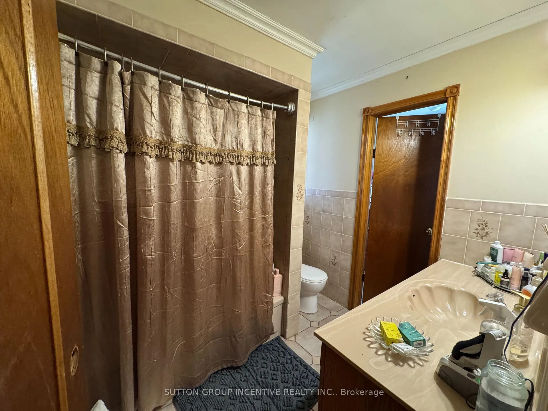 Photo 23 of 10 Celestine Court, Tiny, Rural Tiny — HOMEH