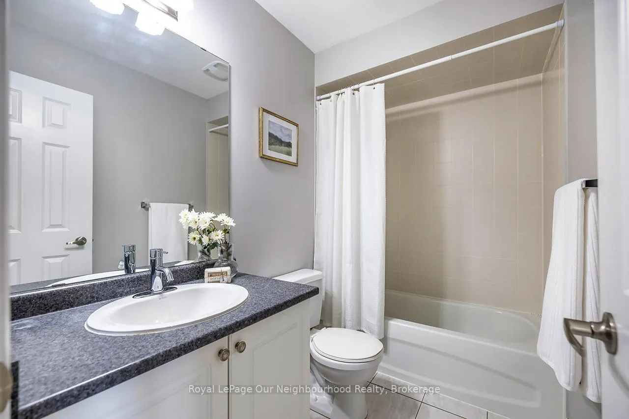 Photo 16 of 53 Kersey Crescent, Clarington, Courtice — HOMEH