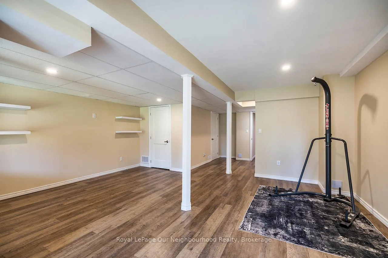Photo 20 of 53 Kersey Crescent, Clarington, Courtice — HOMEH