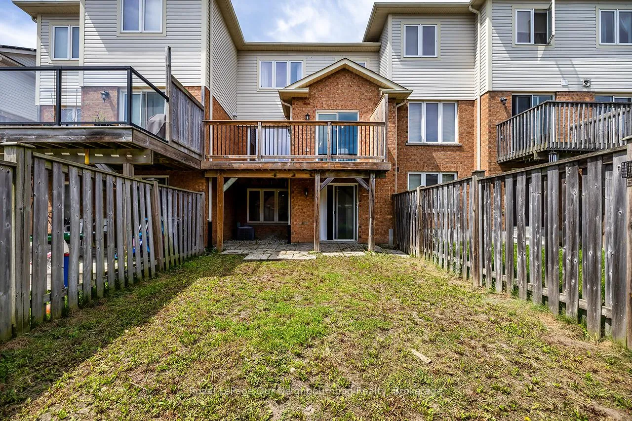 Photo 22 of 53 Kersey Crescent, Clarington, Courtice — HOMEH