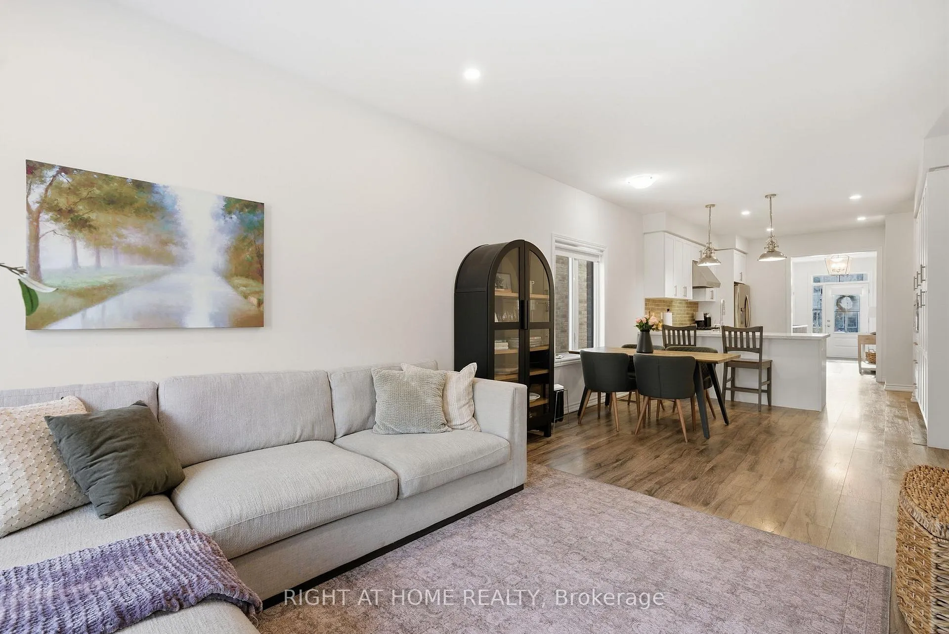 Photo 17 of 1304 Apollo Street, Oshawa, Eastdale — HOMEH