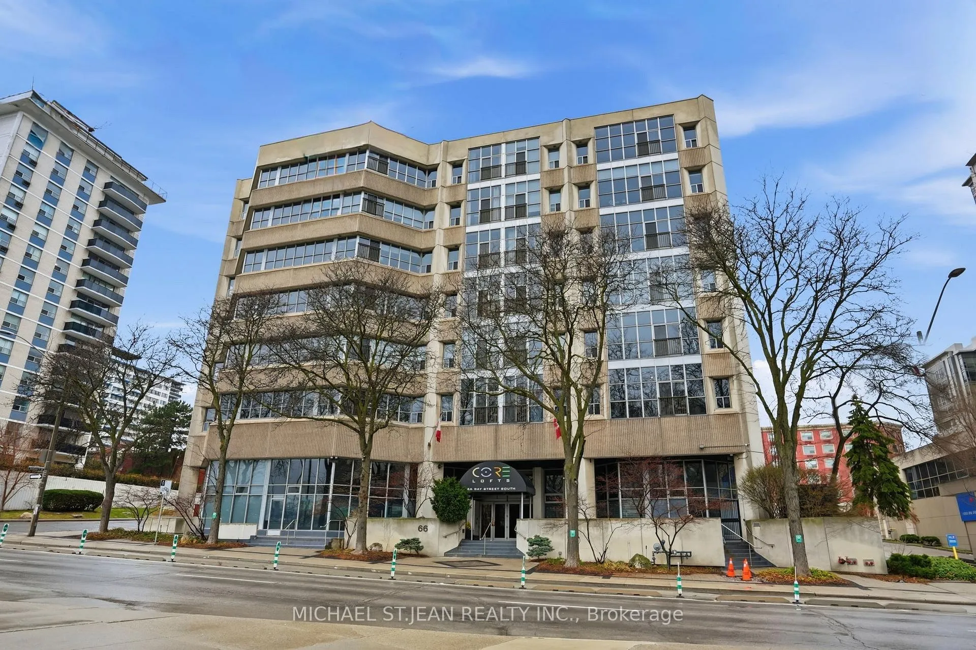 Photo 2 of Unit 511, 66 Bay Street S, Hamilton, Durand — HOMEH