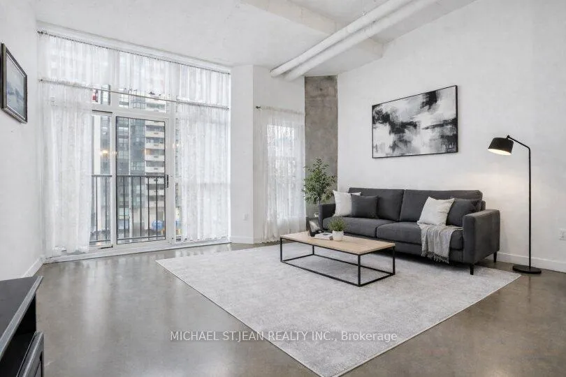 Photo 5 of Unit 511, 66 Bay Street S, Hamilton, Durand — HOMEH