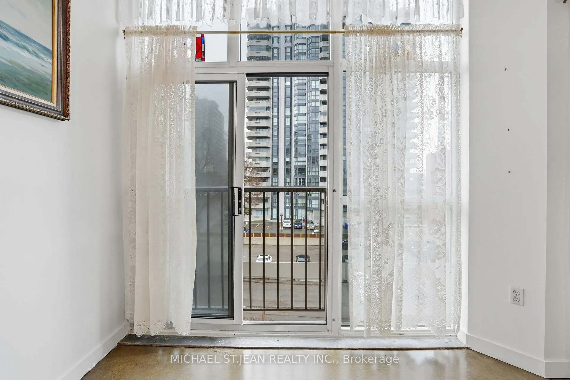 Photo 8 of Unit 511, 66 Bay Street S, Hamilton, Durand — HOMEH