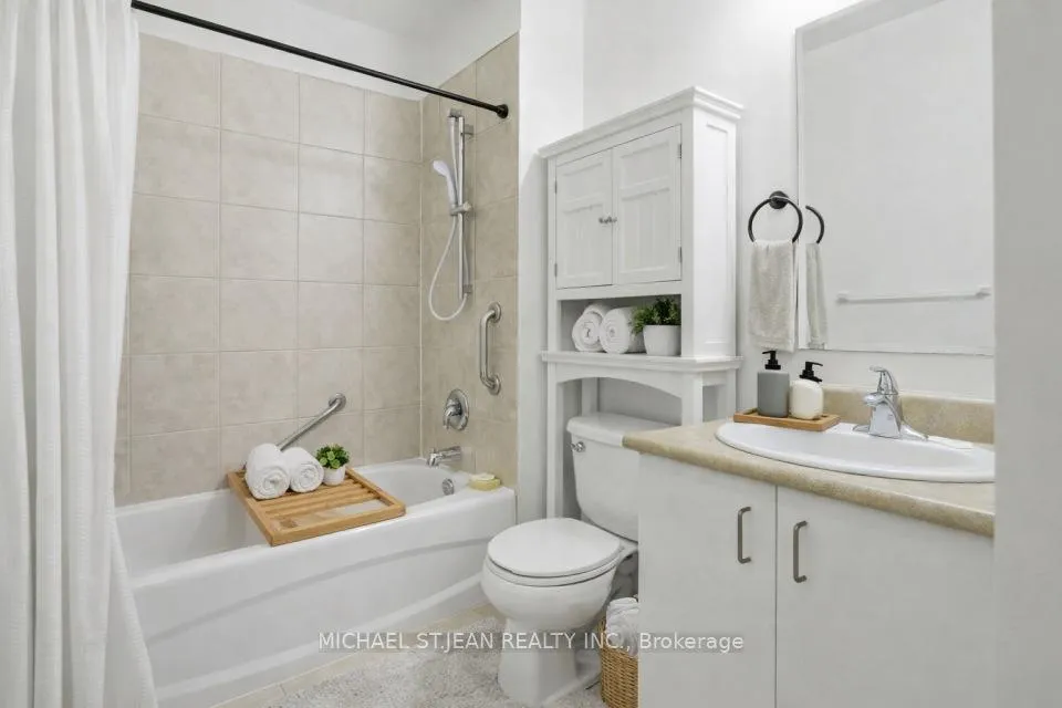 Photo 17 of Unit 511, 66 Bay Street S, Hamilton, Durand — HOMEH