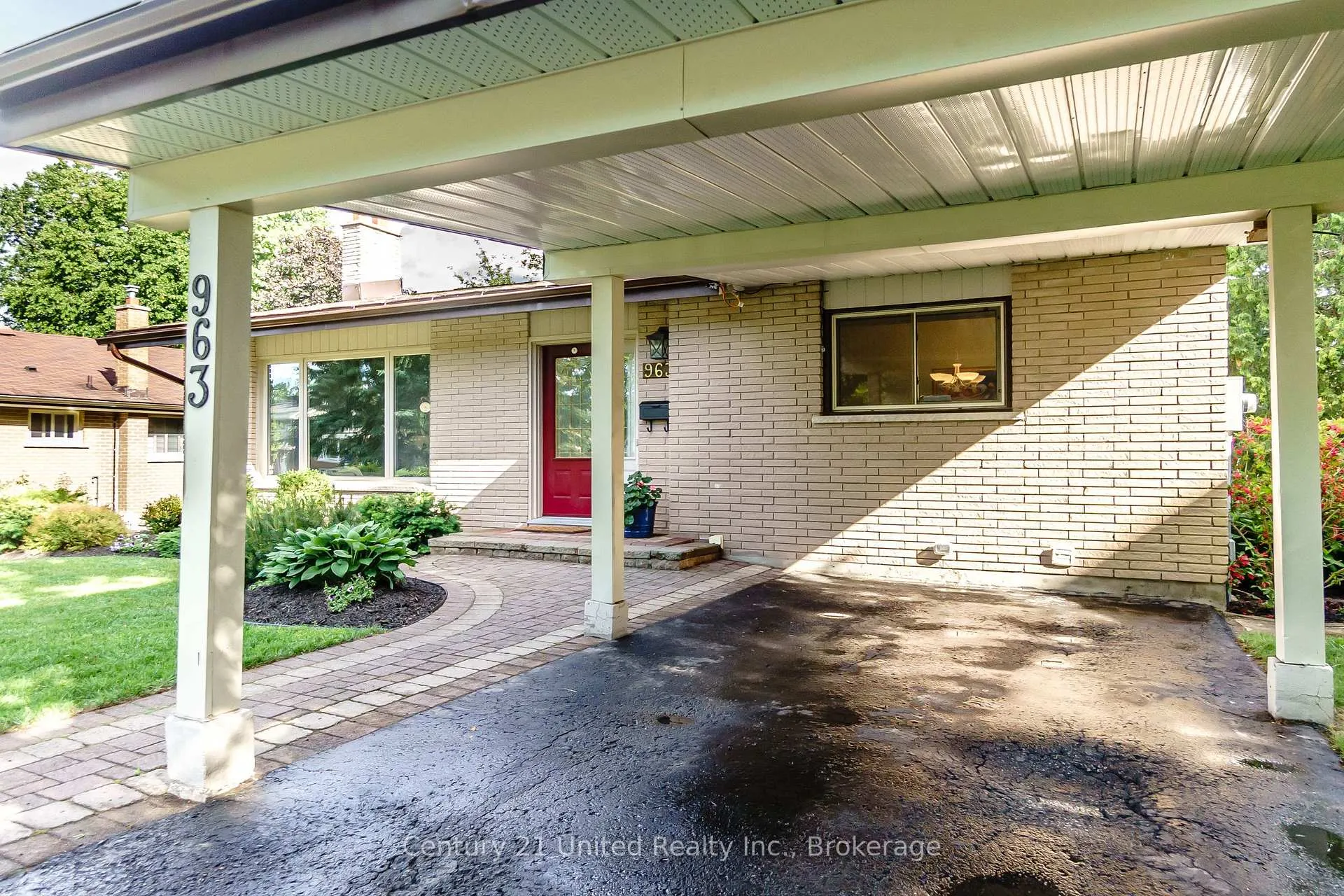 Photo 7 of 963 Ellesmere Avenue, Peterborough, Northcrest Ward 5 — HOMEH