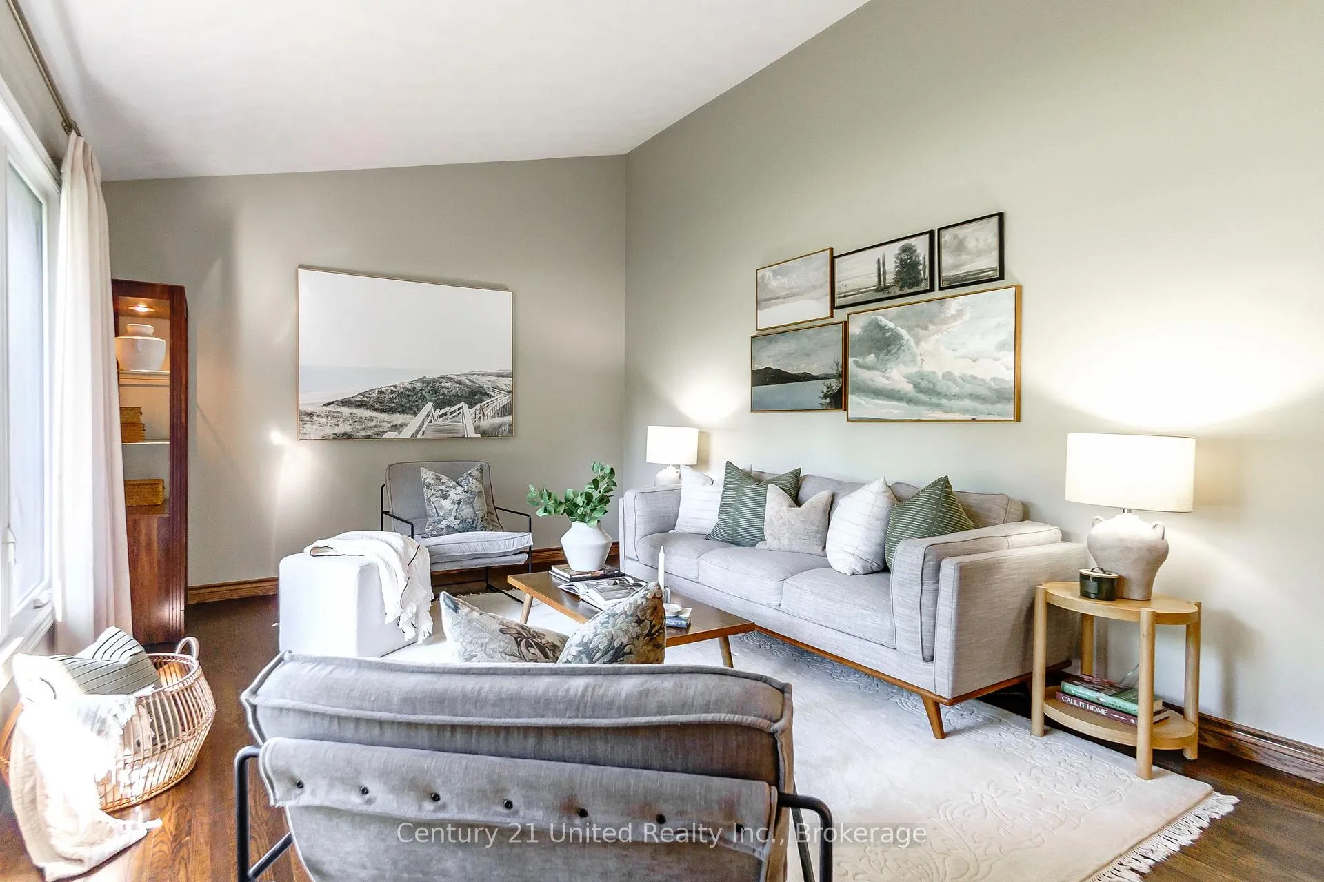 Photo 12 of 963 Ellesmere Avenue, Peterborough, Northcrest Ward 5 — HOMEH