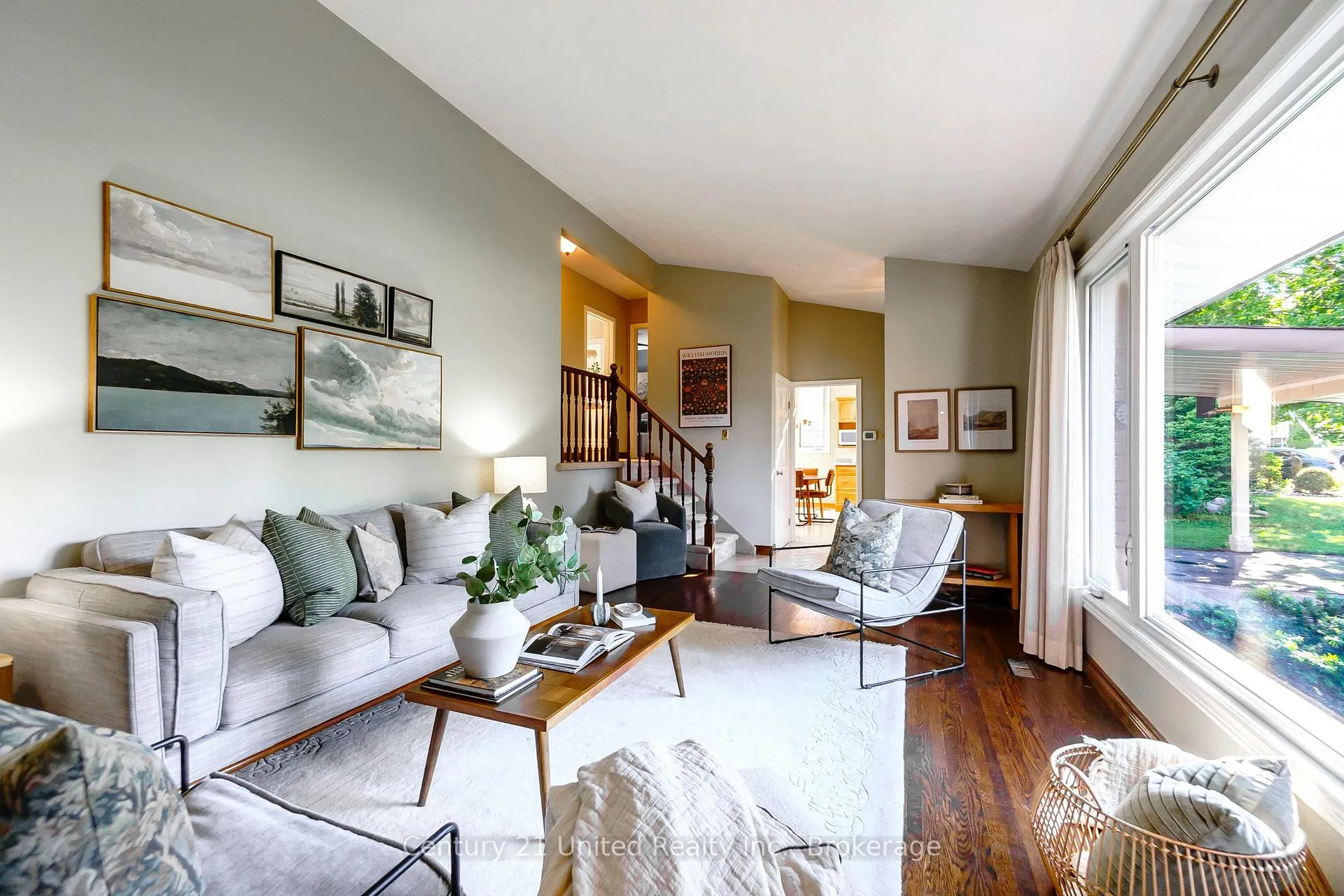 Photo 14 of 963 Ellesmere Avenue, Peterborough, Northcrest Ward 5 — HOMEH
