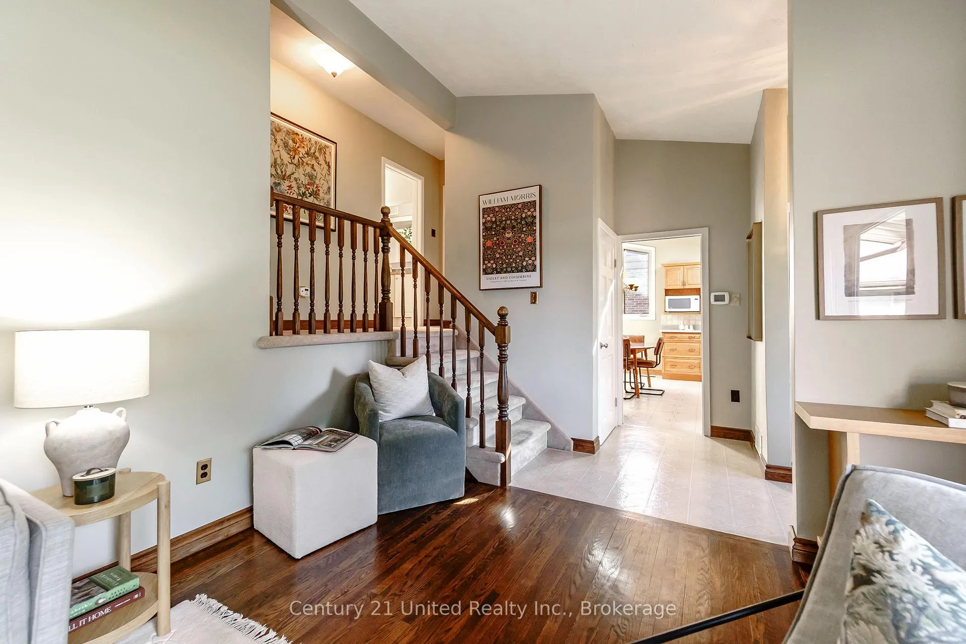 Photo 17 of 963 Ellesmere Avenue, Peterborough, Northcrest Ward 5 — HOMEH