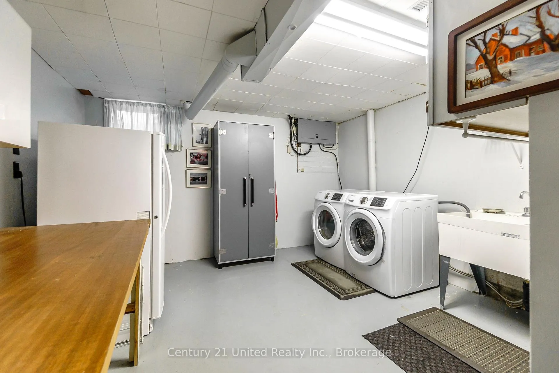 Photo 39 of 963 Ellesmere Avenue, Peterborough, Northcrest Ward 5 — HOMEH