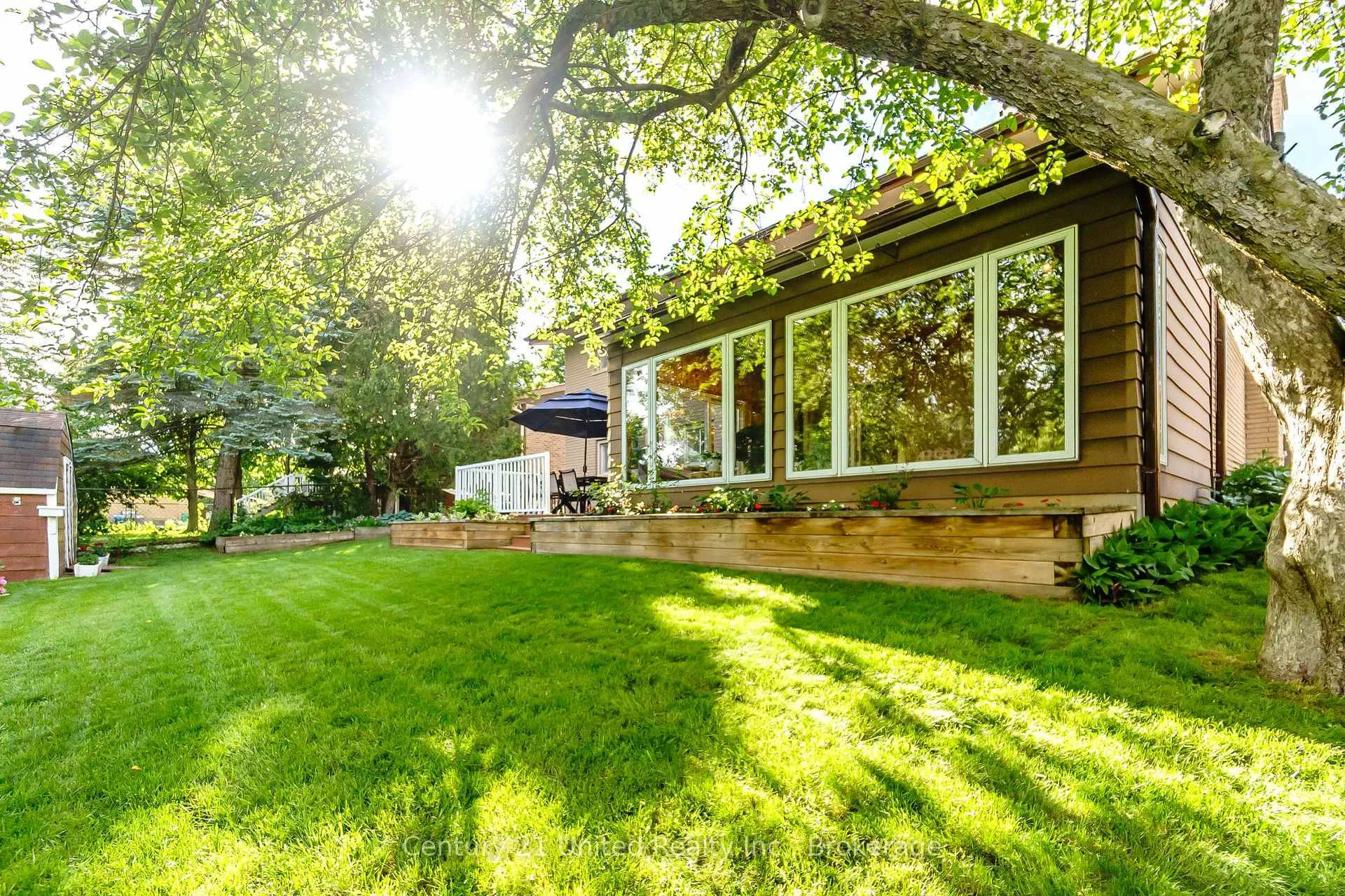 Photo 42 of 963 Ellesmere Avenue, Peterborough, Northcrest Ward 5 — HOMEH