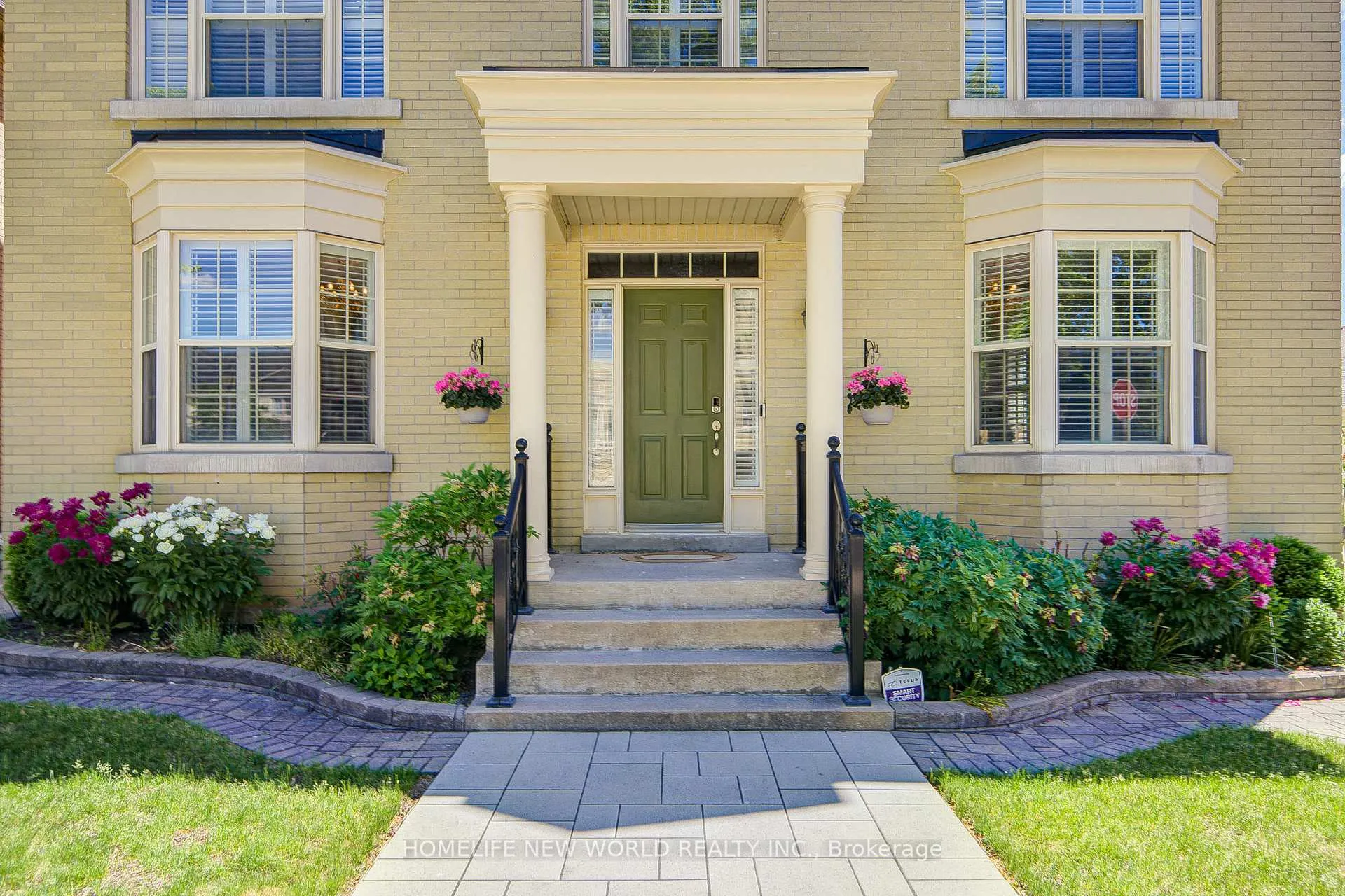Photo 3 of 5 Bonheur Road, Markham, Cathedraltown — HOMEH