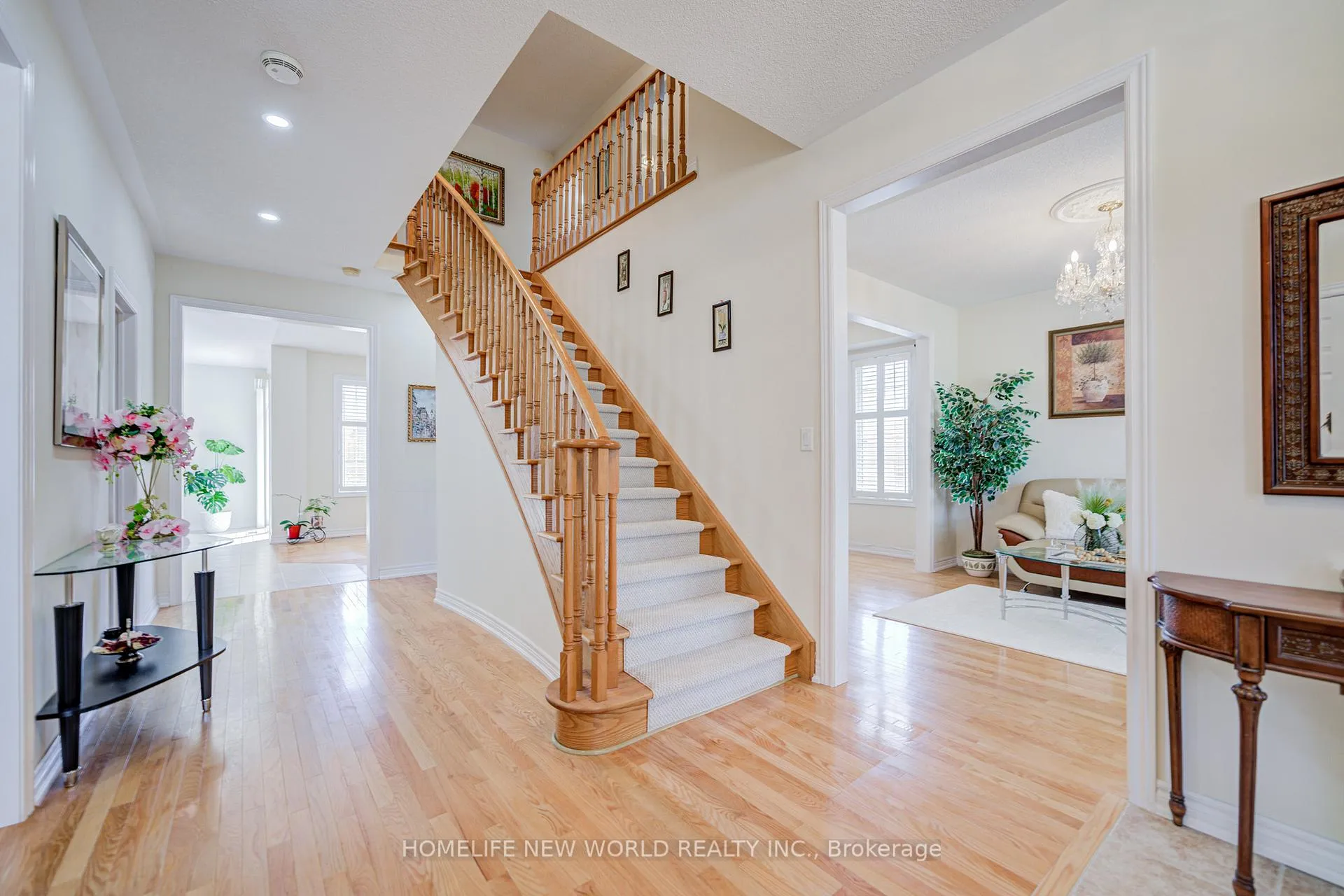 Photo 5 of 5 Bonheur Road, Markham, Cathedraltown — HOMEH