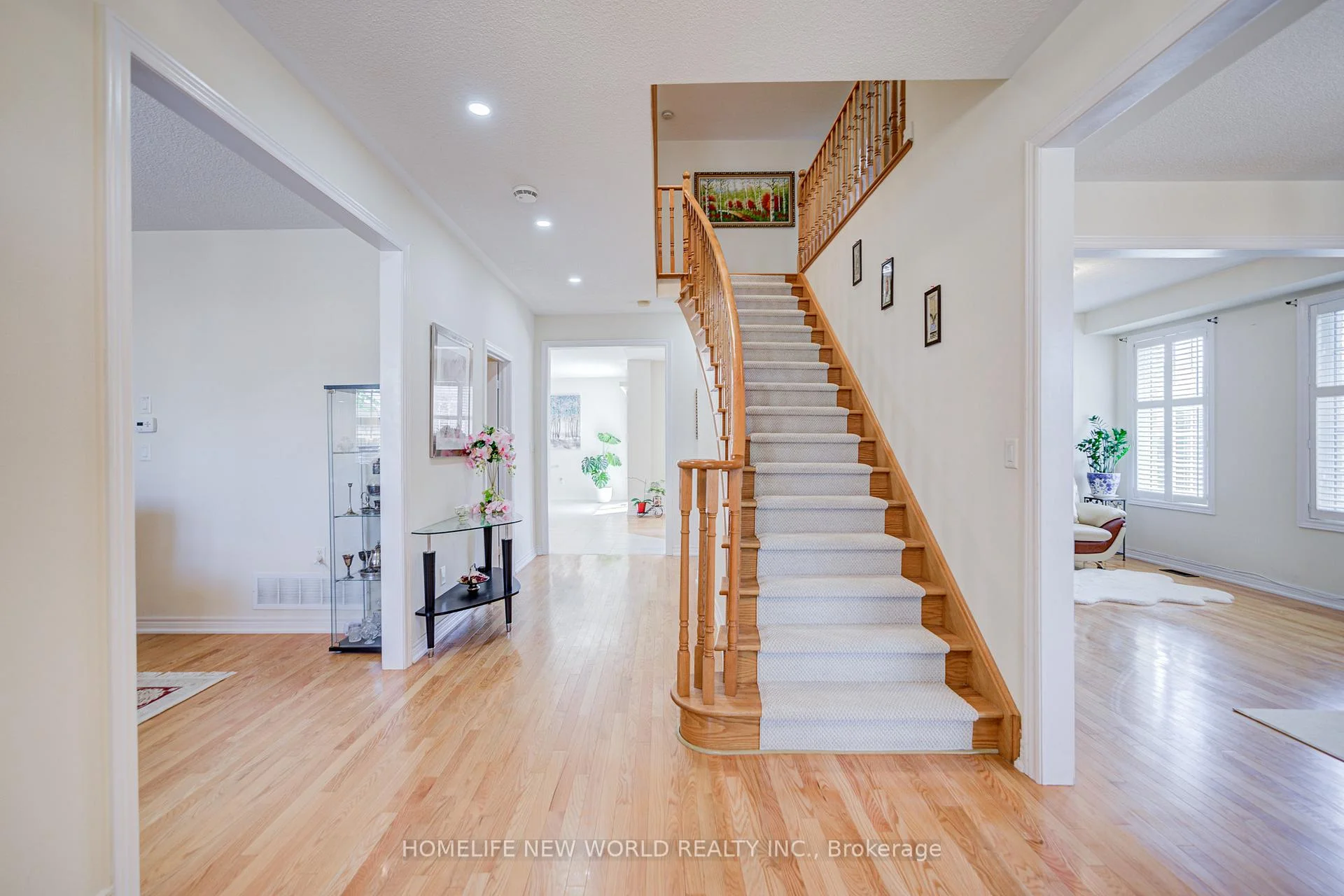 Photo 6 of 5 Bonheur Road, Markham, Cathedraltown — HOMEH
