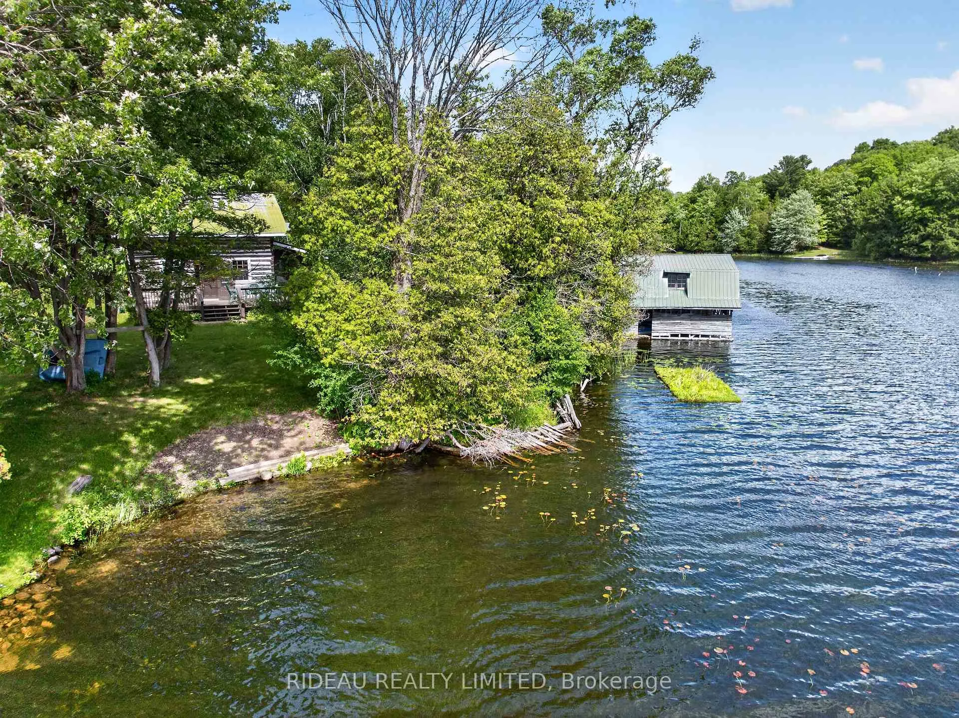 Photo 4 of 114 Bays End Lane, Rideau Lakes, Rideau Lakes (North Crosby) Twp — HOMEH