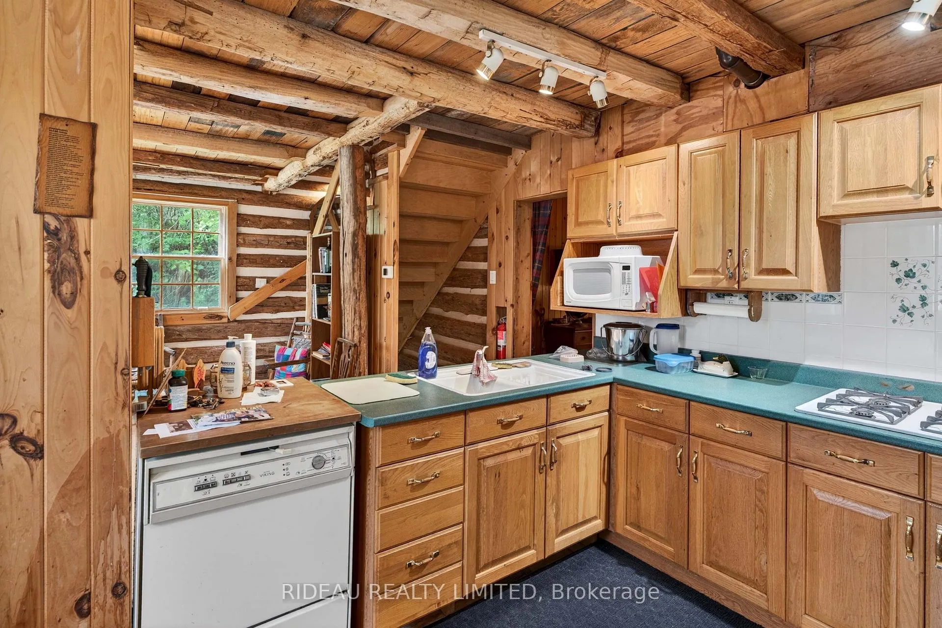 Photo 11 of 114 Bays End Lane, Rideau Lakes, Rideau Lakes (North Crosby) Twp — HOMEH
