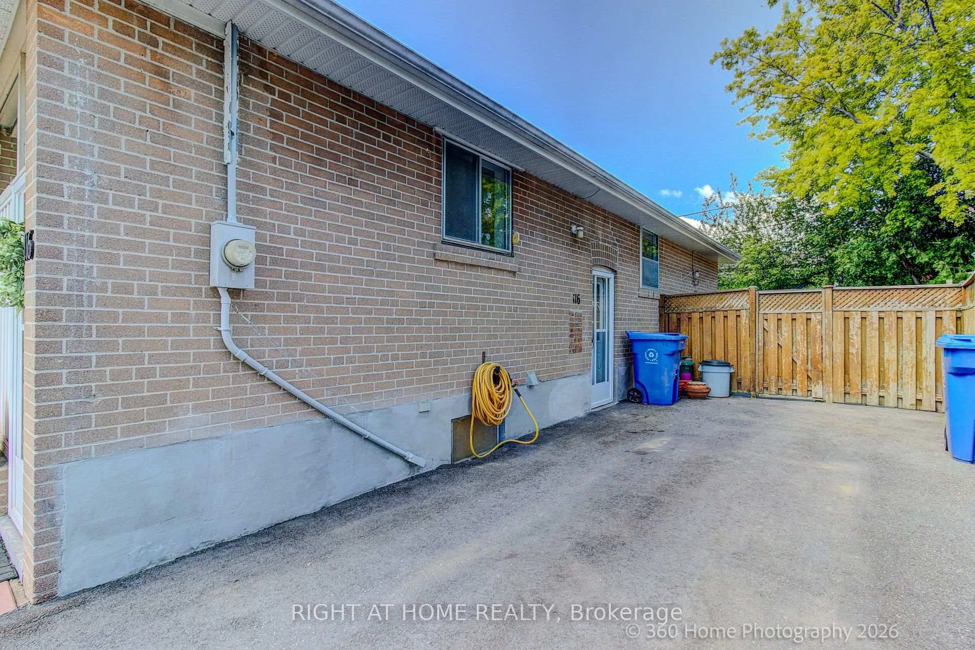 Photo 22 of 116 Longford Drive, Newmarket, Bristol-London — HOMEH