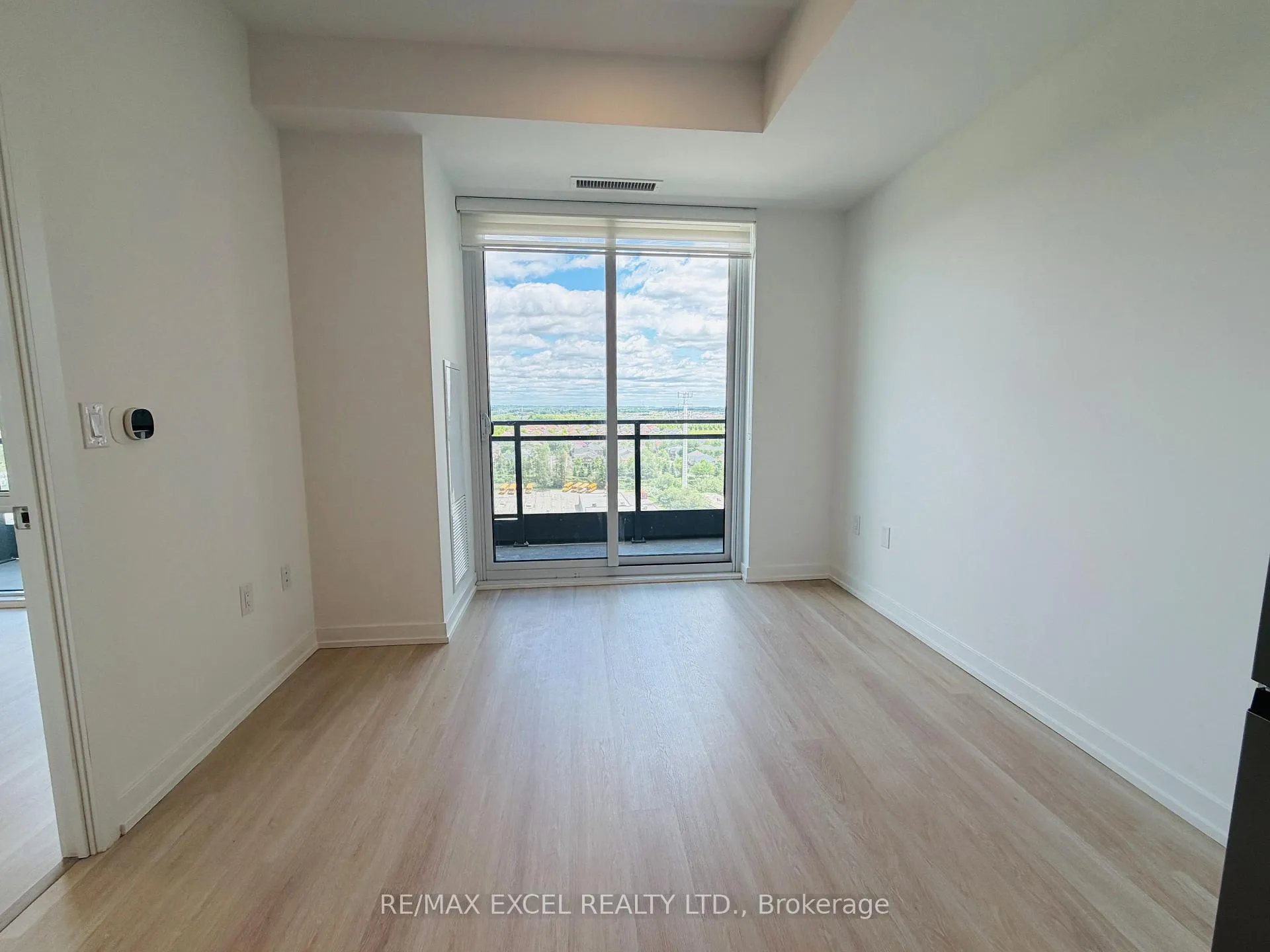 Photo 10 of Unit 1611, 9763 Markham Road, Markham, Greensborough — HOMEH