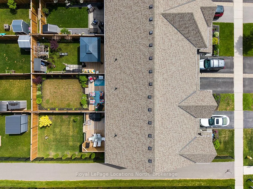 Photo 18 of 38 Plewes Drive, Collingwood — HOMEH