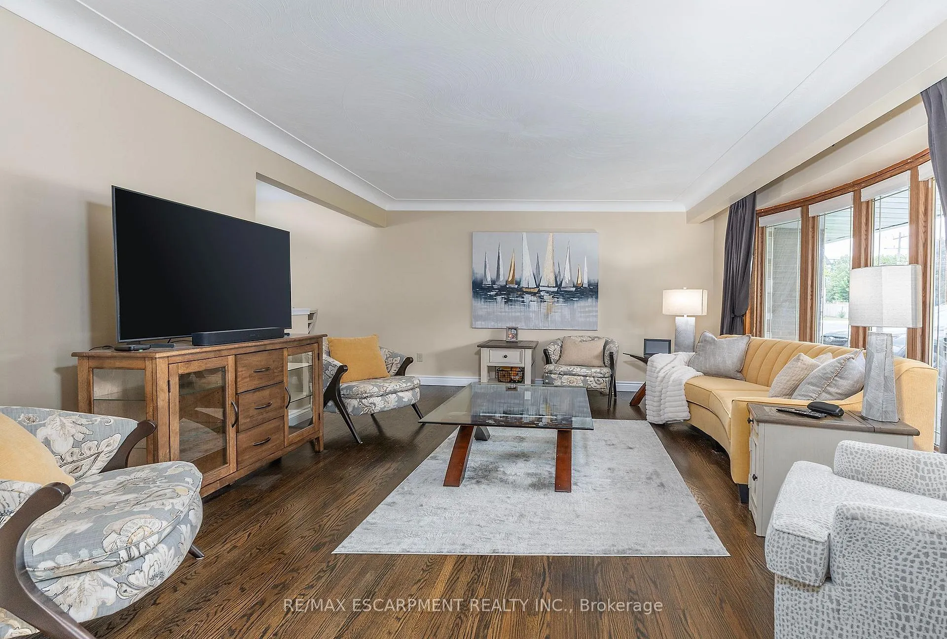 Photo 4 of 170 Seminole Road, Hamilton, Ancaster — HOMEH