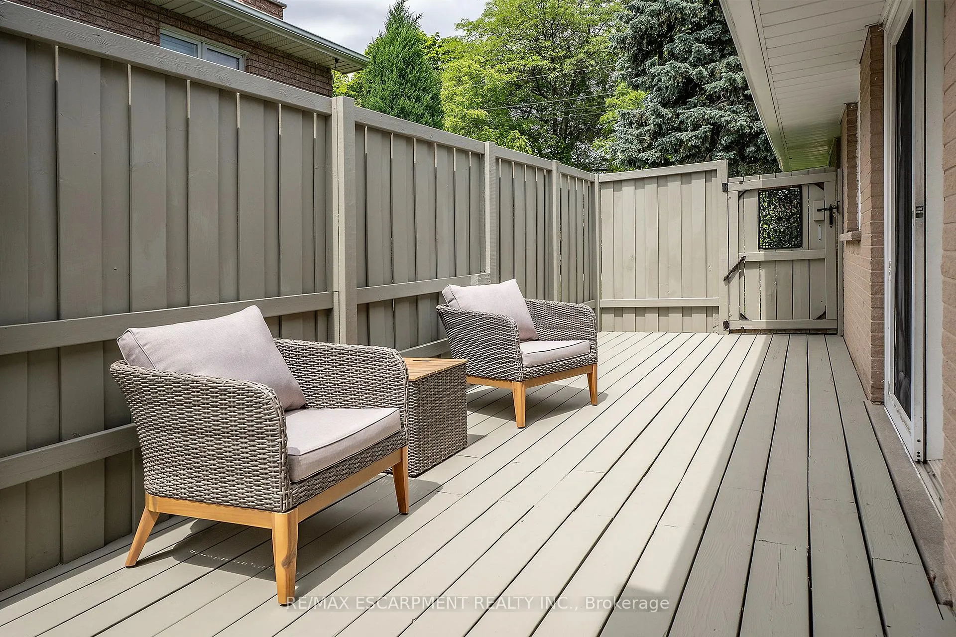 Photo 21 of 170 Seminole Road, Hamilton, Ancaster — HOMEH