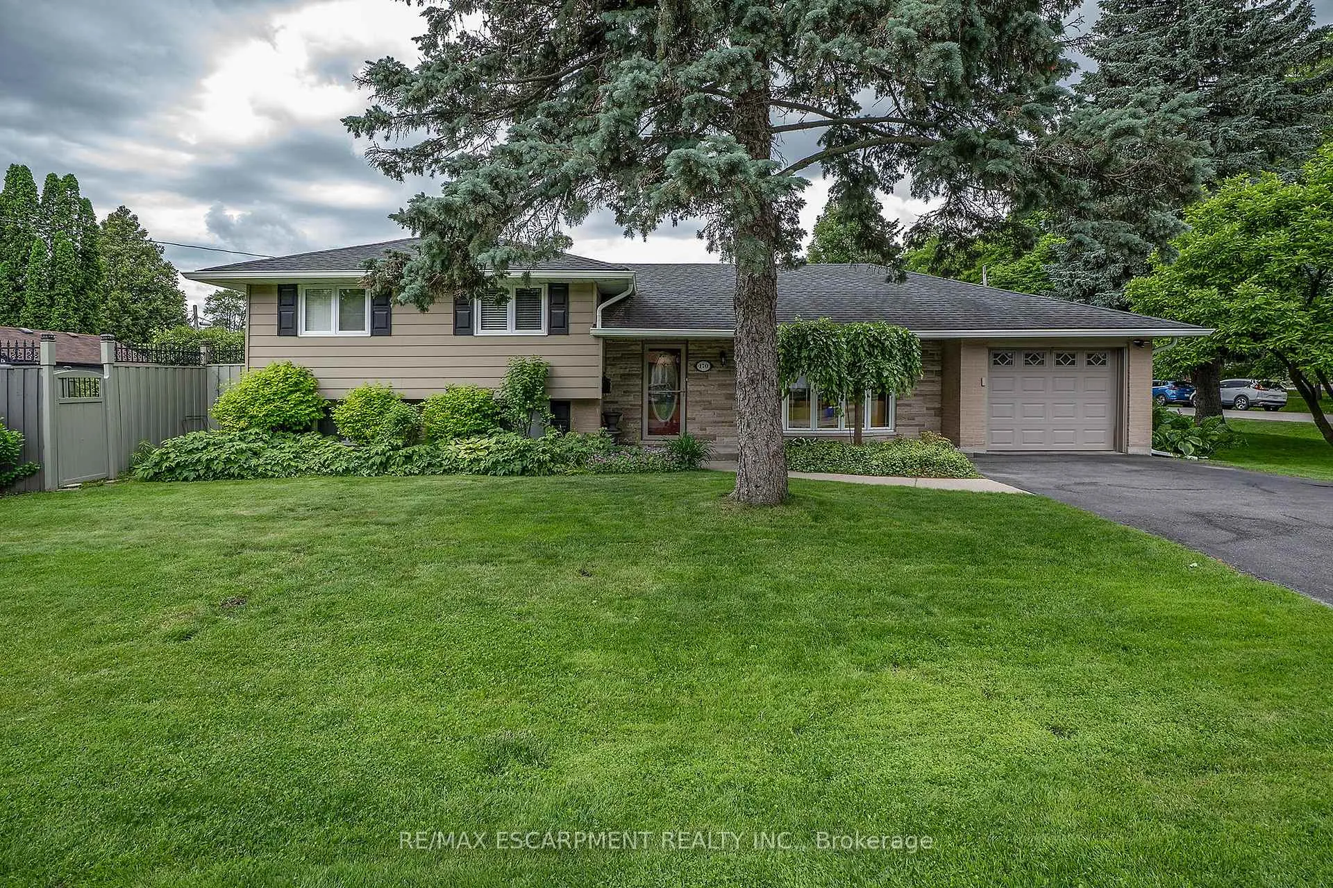 Photo 27 of 170 Seminole Road, Hamilton, Ancaster — HOMEH