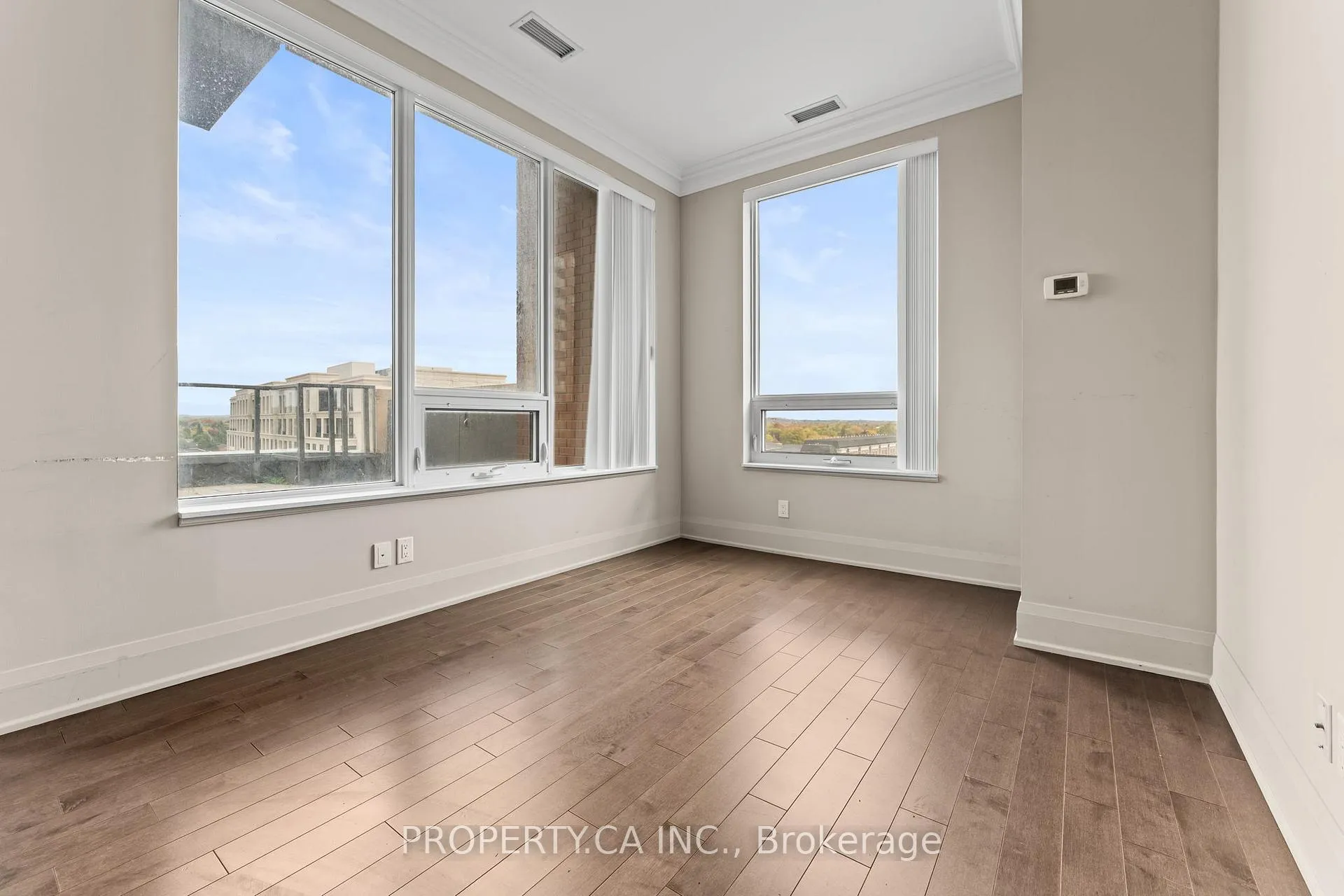 Photo 2 of Unit Ph15, 28 Uptown Drive, Markham, Unionville — HOMEH