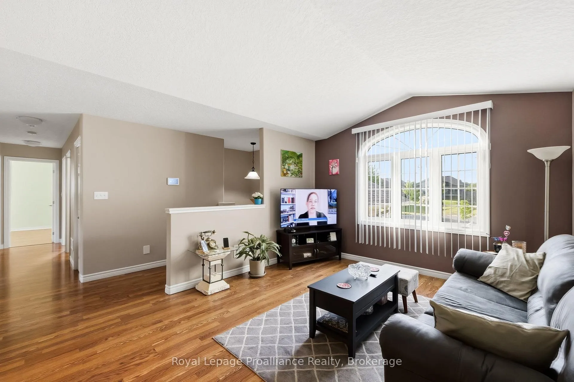 Photo 6 of 23 Fox Den Drive, Brighton, Brighton (Town) — HOMEH