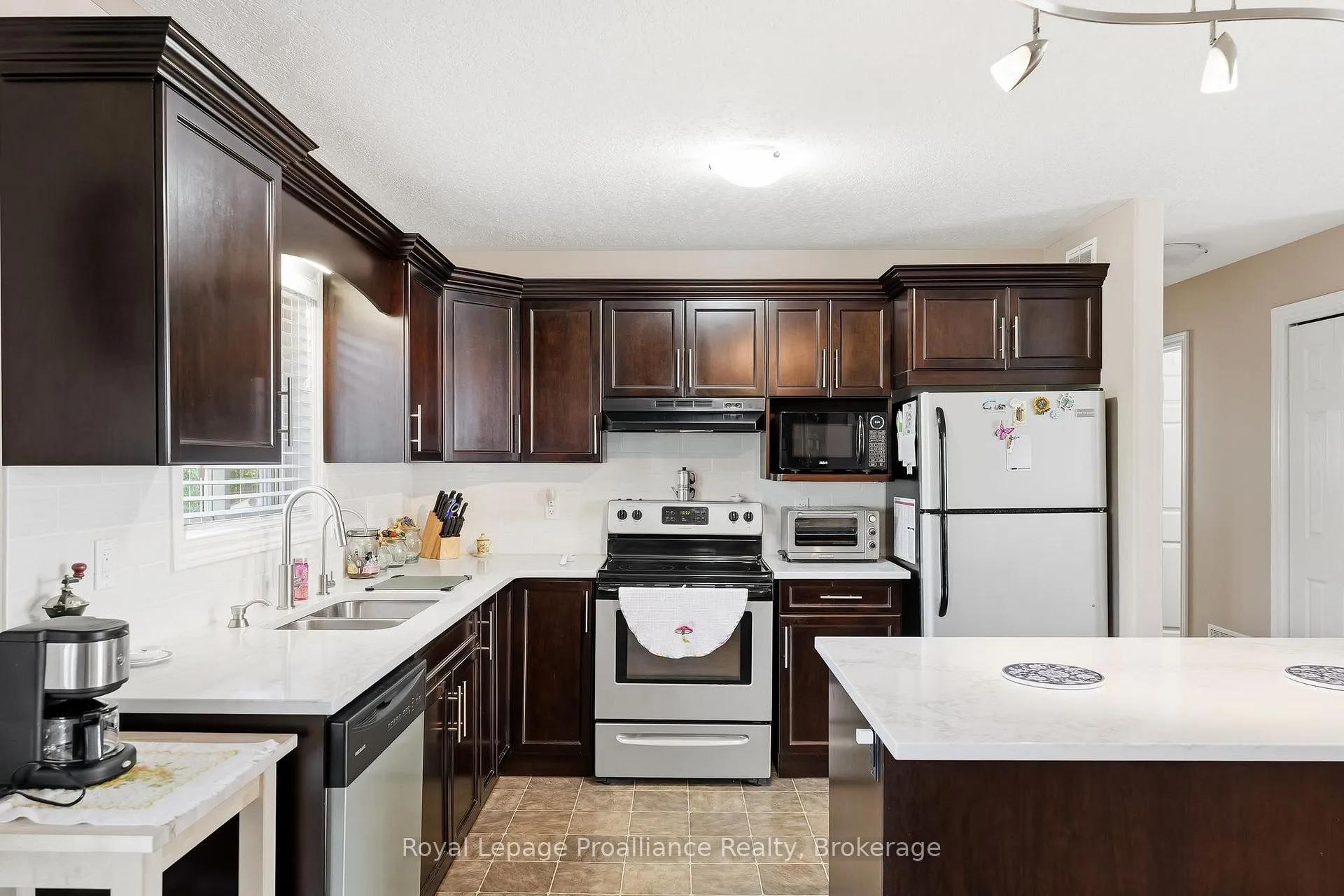Photo 10 of 23 Fox Den Drive, Brighton, Brighton (Town) — HOMEH