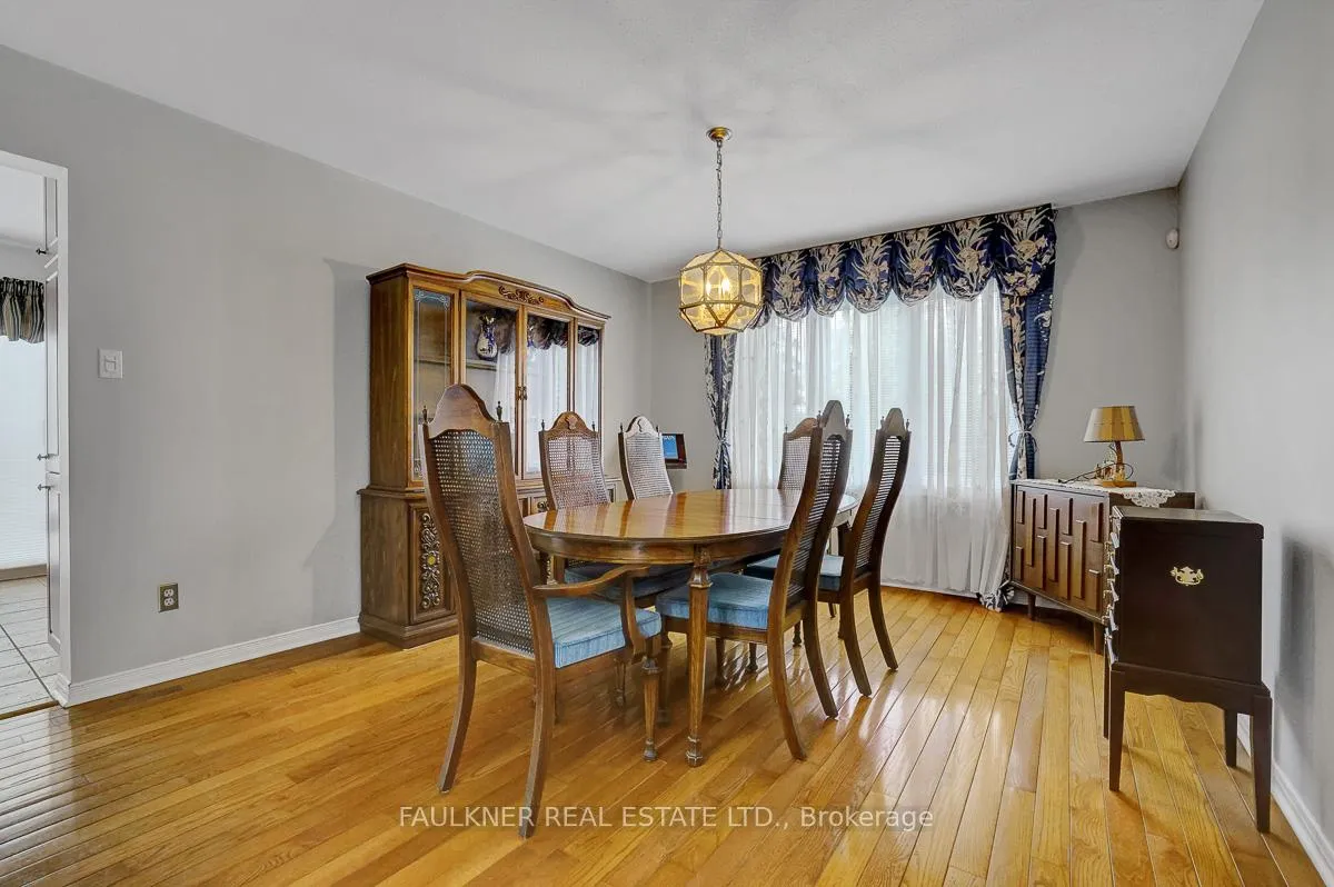 Photo 7 of 1526 Bourcier Drive, Ottawa, Bilberry Creek/Queenswood Heights — HOMEH