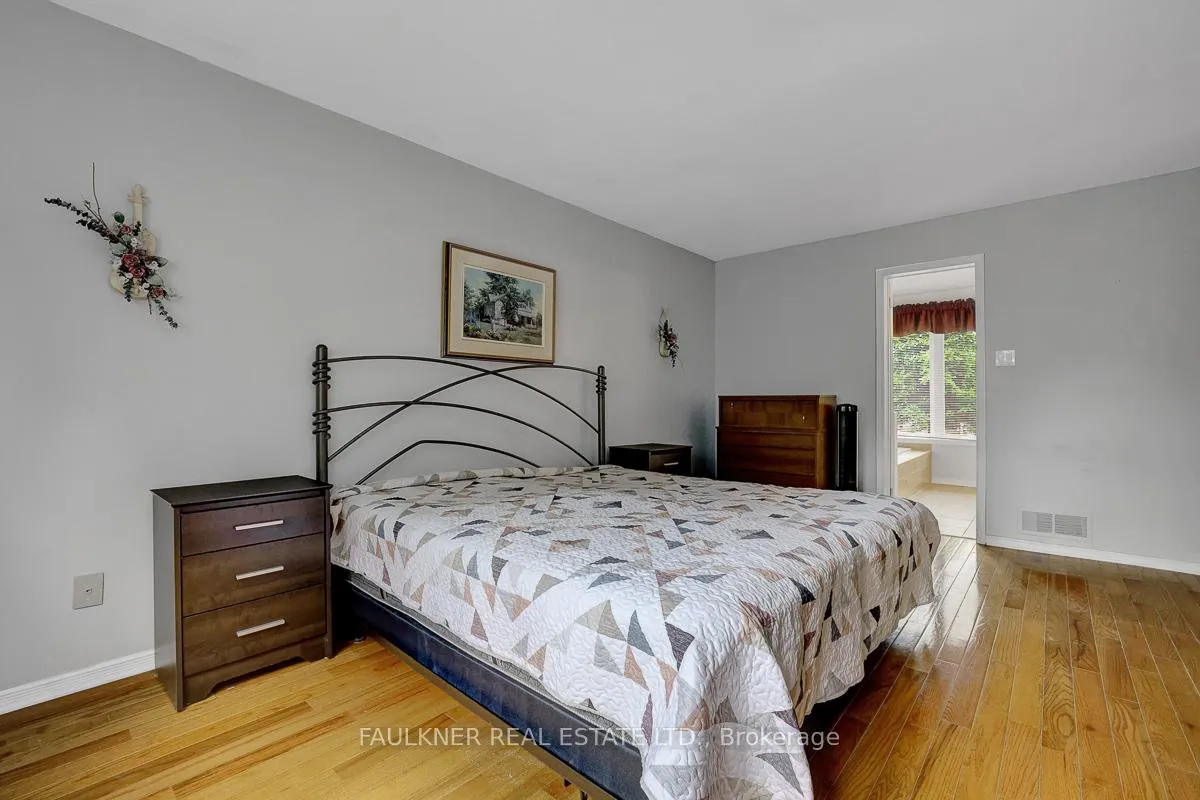 Photo 21 of 1526 Bourcier Drive, Ottawa, Bilberry Creek/Queenswood Heights — HOMEH