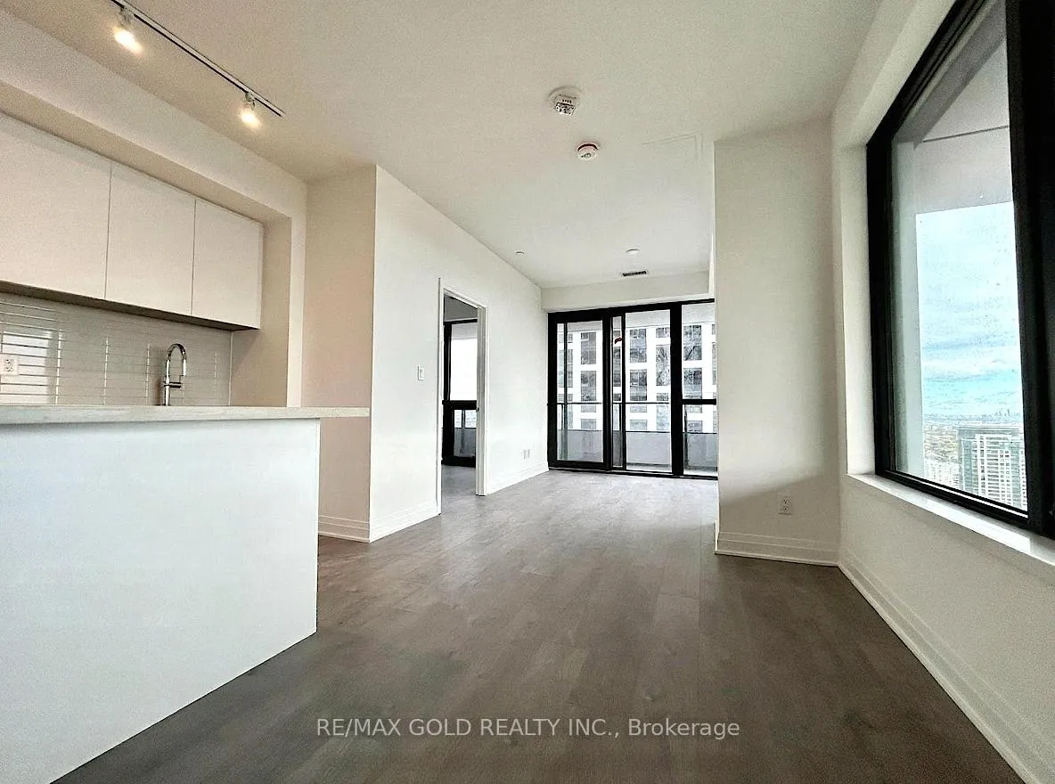 Photo 5 of Unit 3602, 4015 The exchange, Mississauga, City Centre — HOMEH