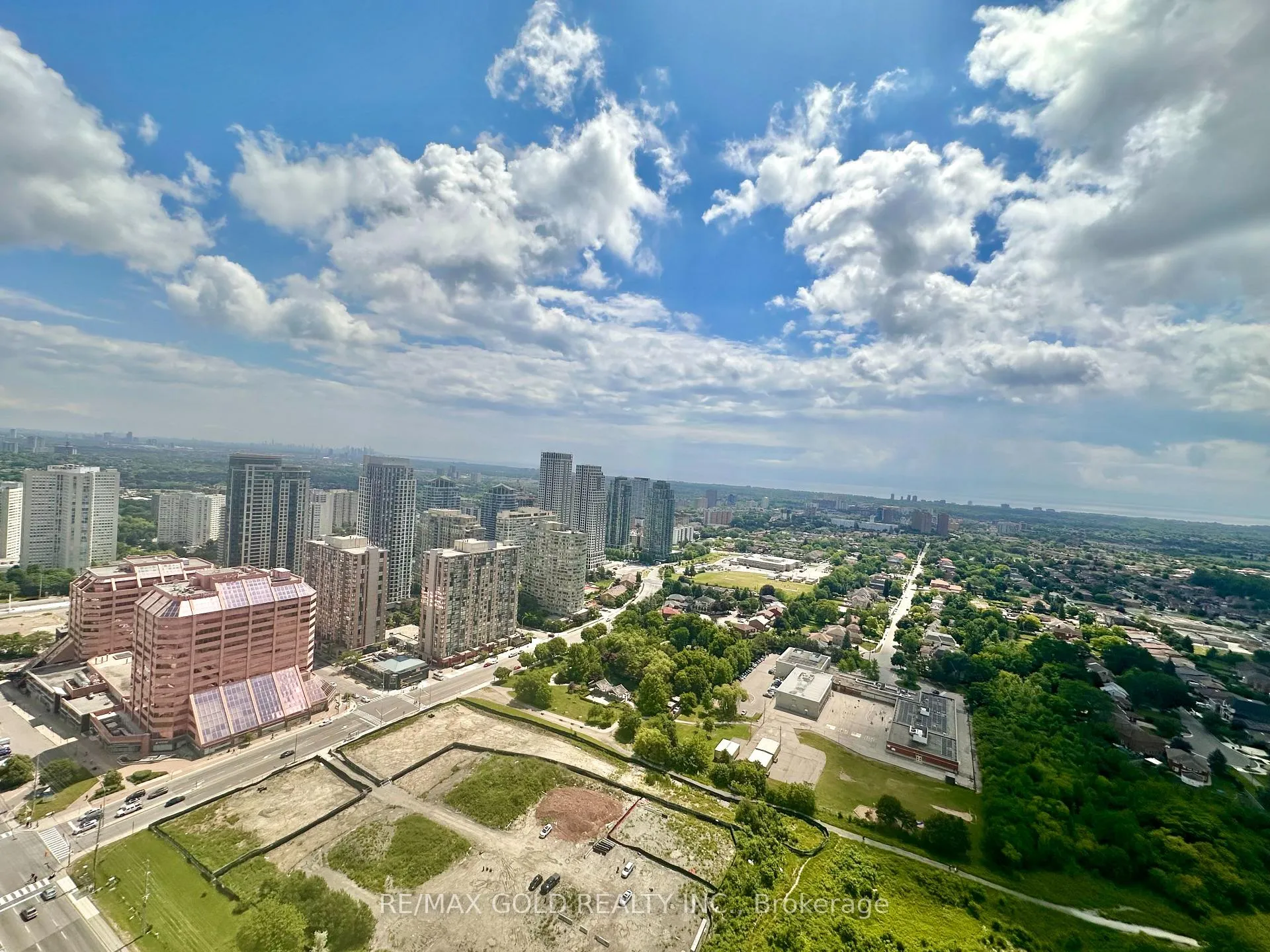 Photo 15 of Unit 3602, 4015 The exchange, Mississauga, City Centre — HOMEH
