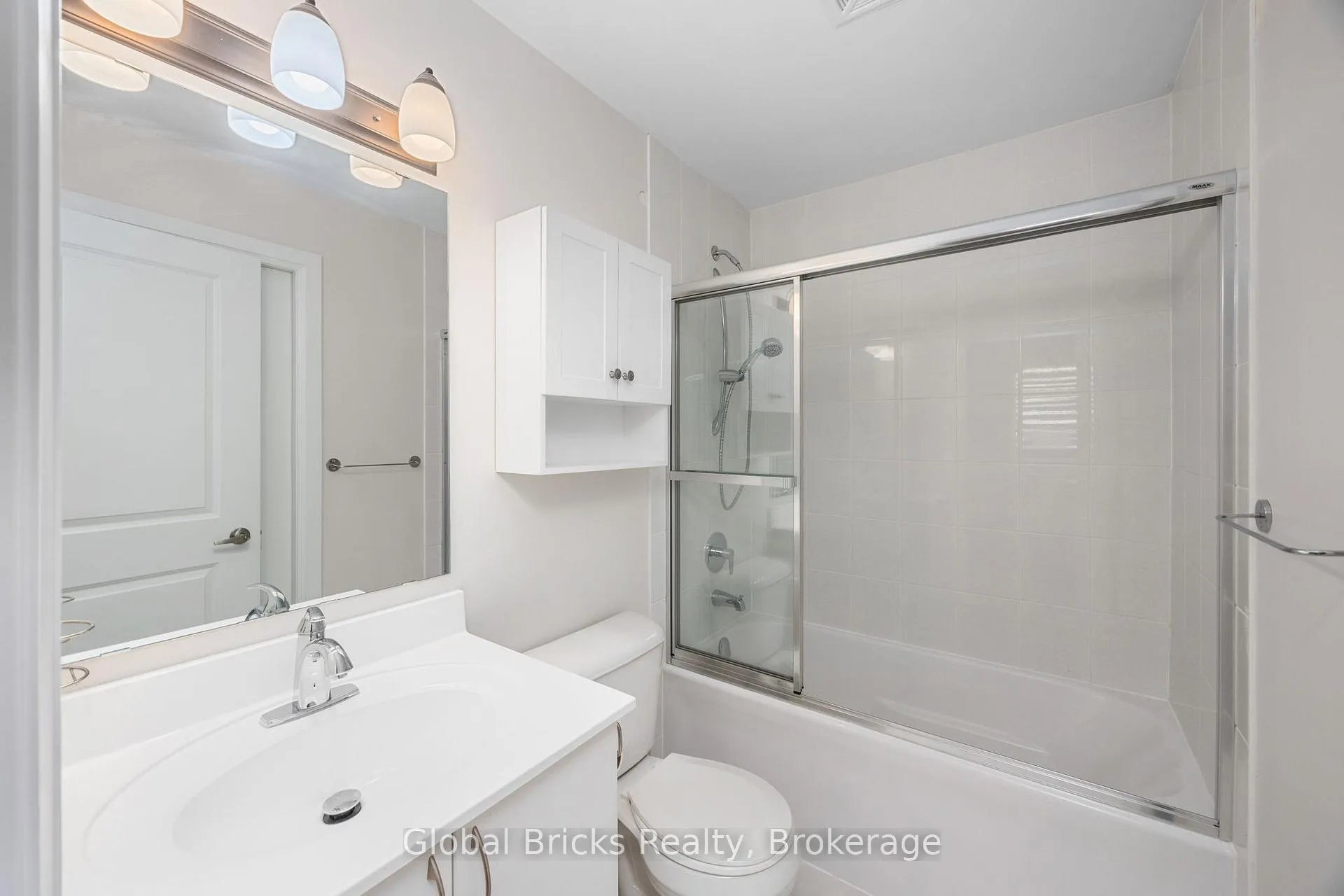 Photo 10 of Unit A102, 5309 Highway 7, Vaughan, Vaughan Grove — HOMEH