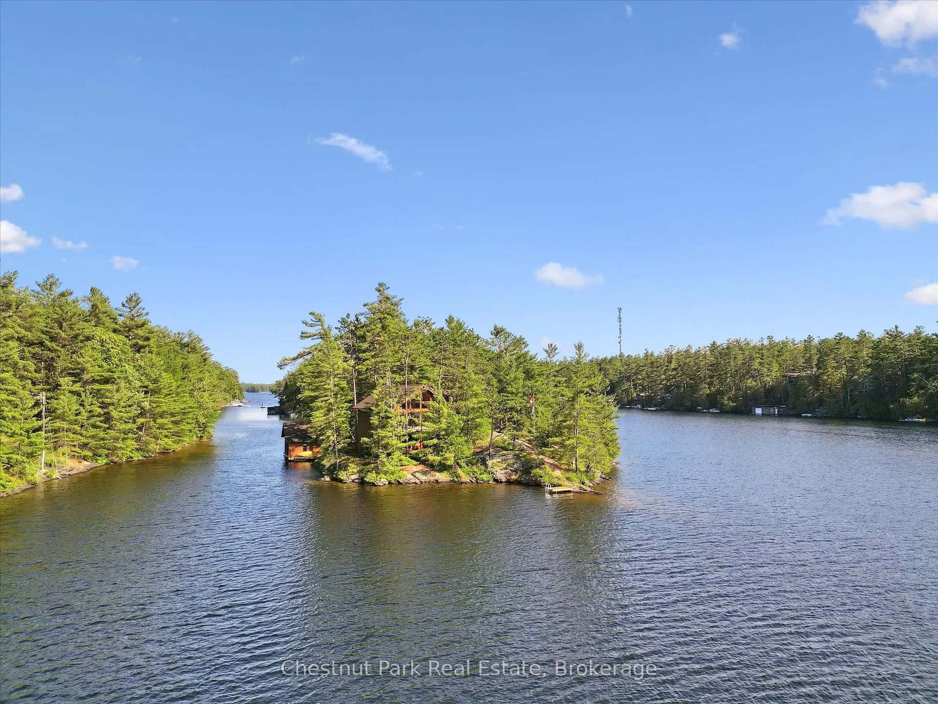 Photo 3 of 1 Diamond Island, Gravenhurst, Muskoka (S) — HOMEH