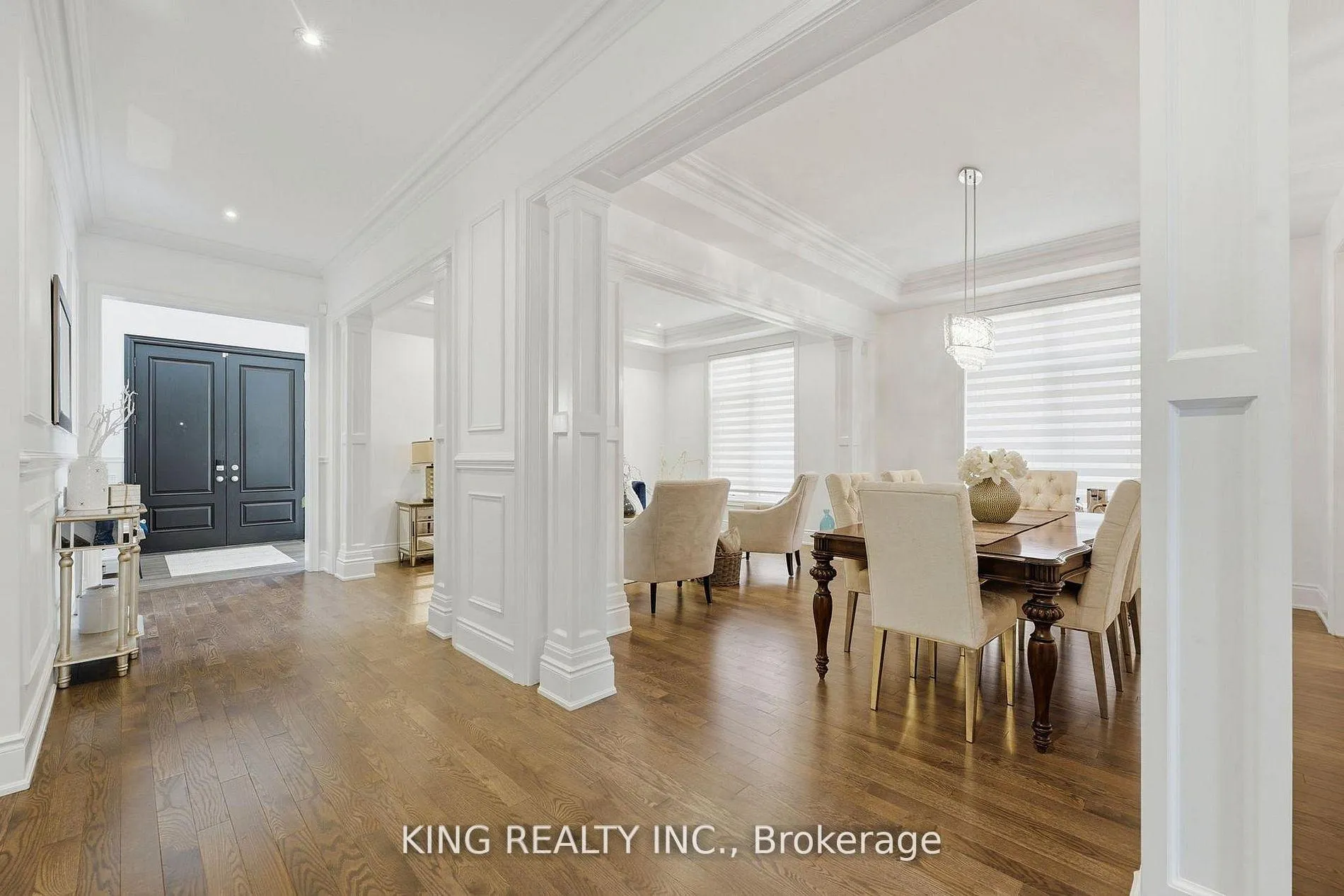 Photo 6 of 76 Chesney Crescent, Vaughan, Kleinburg — HOMEH