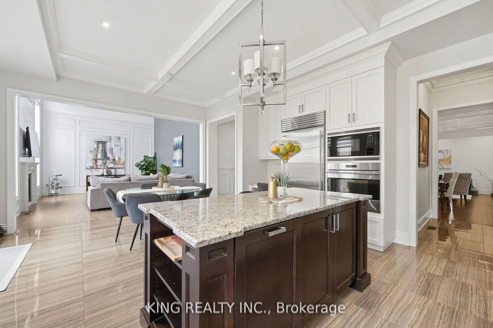 Photo 13 of 76 Chesney Crescent, Vaughan, Kleinburg — HOMEH