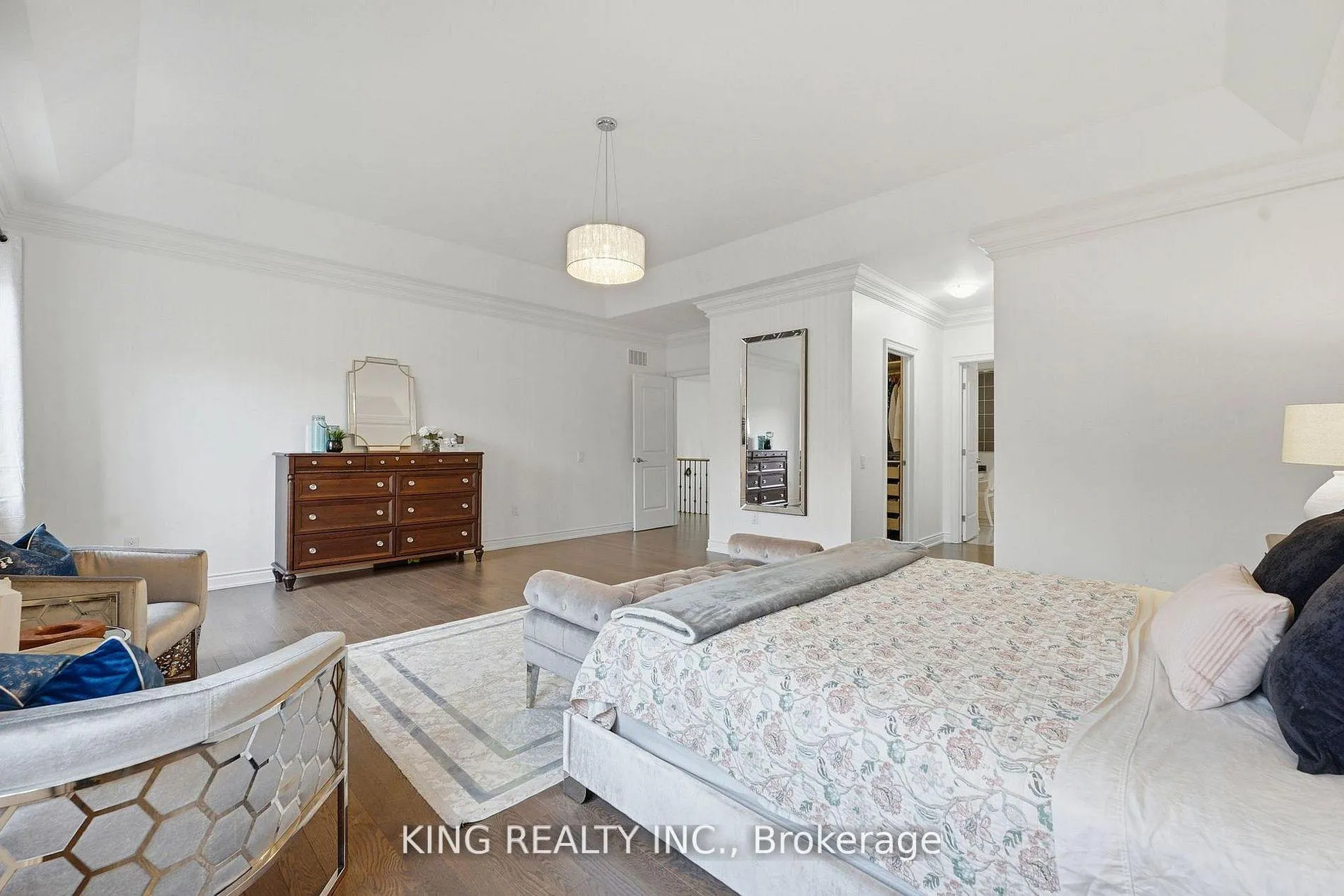 Photo 22 of 76 Chesney Crescent, Vaughan, Kleinburg — HOMEH