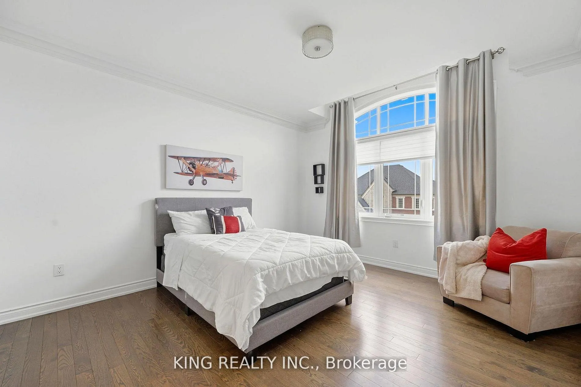 Photo 25 of 76 Chesney Crescent, Vaughan, Kleinburg — HOMEH