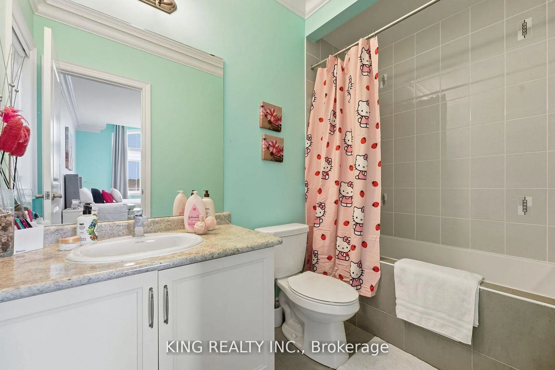 Photo 30 of 76 Chesney Crescent, Vaughan, Kleinburg — HOMEH