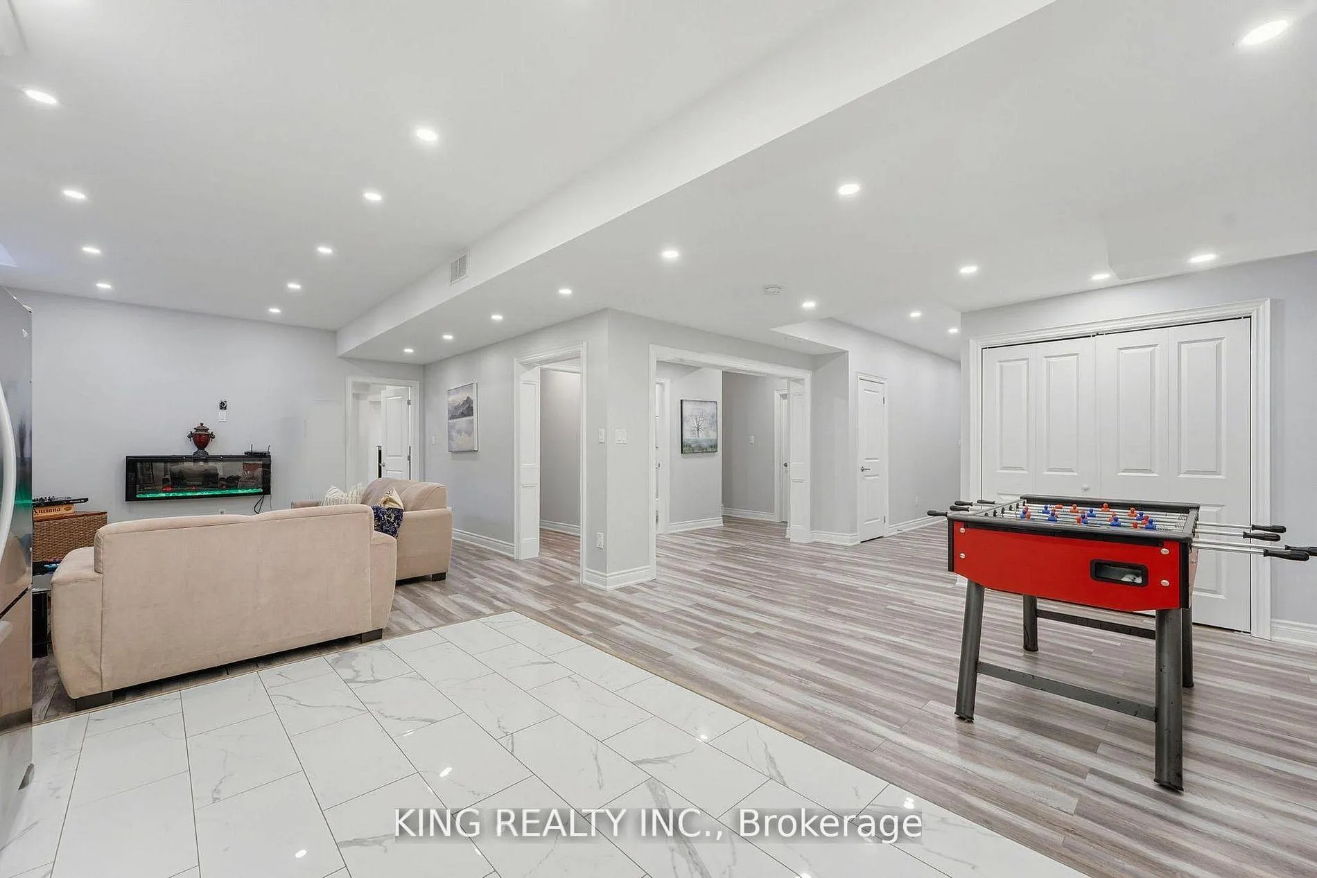 Photo 39 of 76 Chesney Crescent, Vaughan, Kleinburg — HOMEH