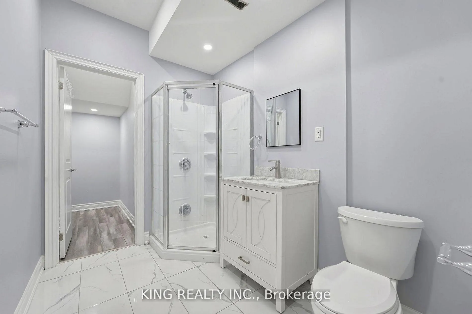 Photo 42 of 76 Chesney Crescent, Vaughan, Kleinburg — HOMEH